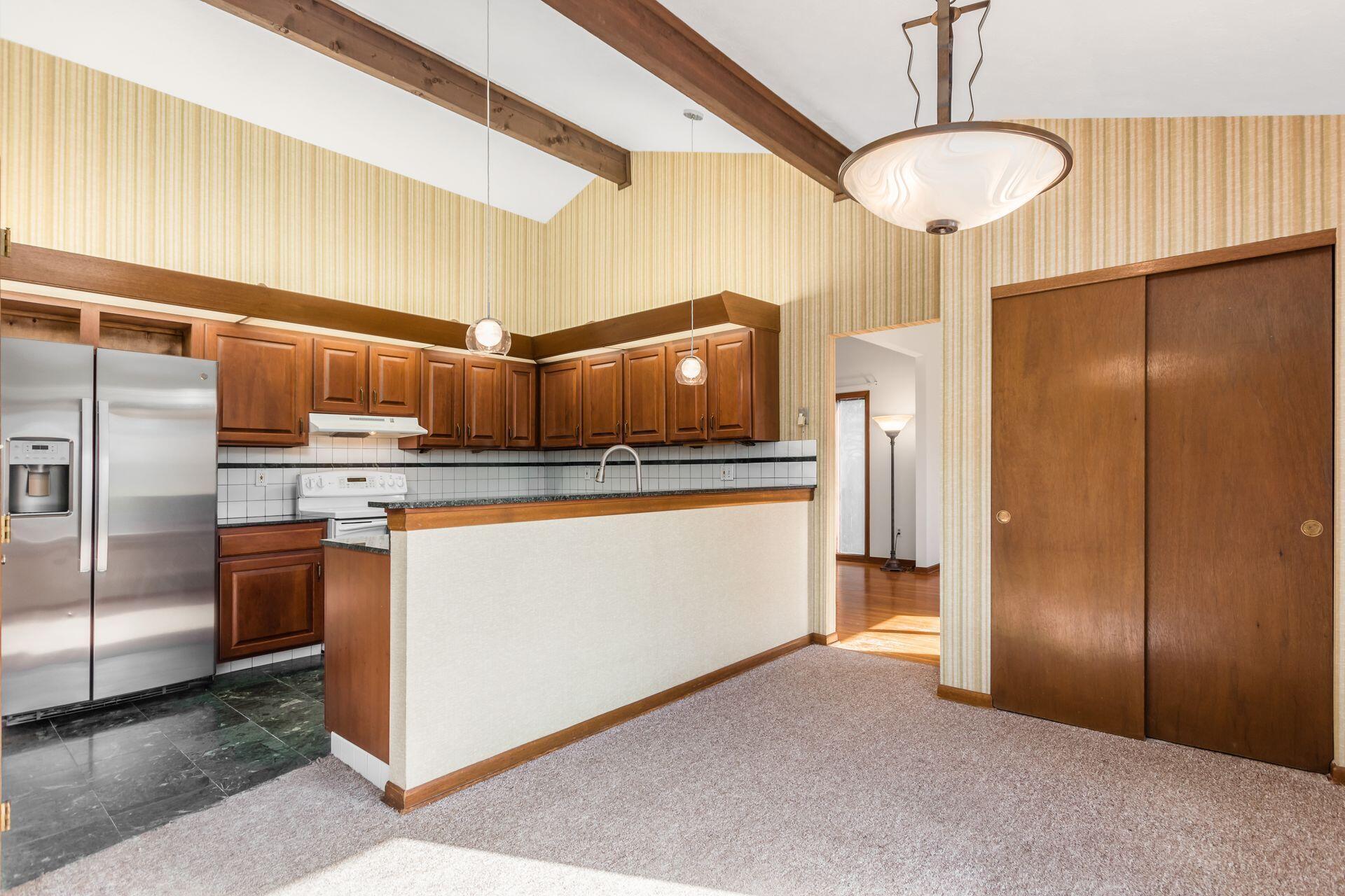 1501 Bridgeton Drive