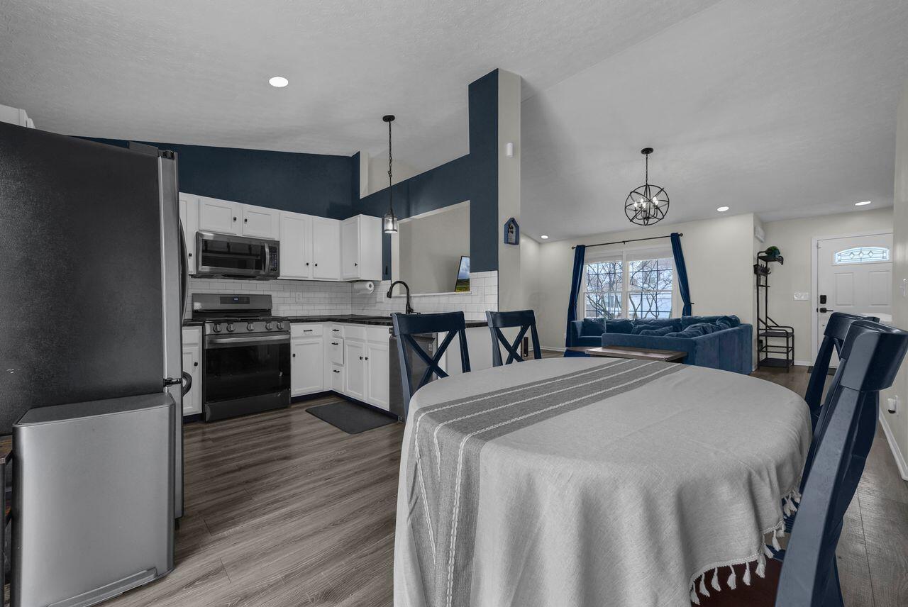 2294 Glencroft Drive