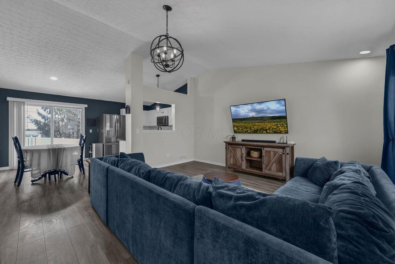 2294 Glencroft Drive