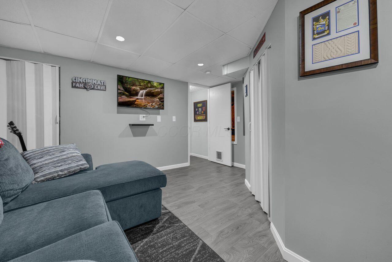 2294 Glencroft Drive