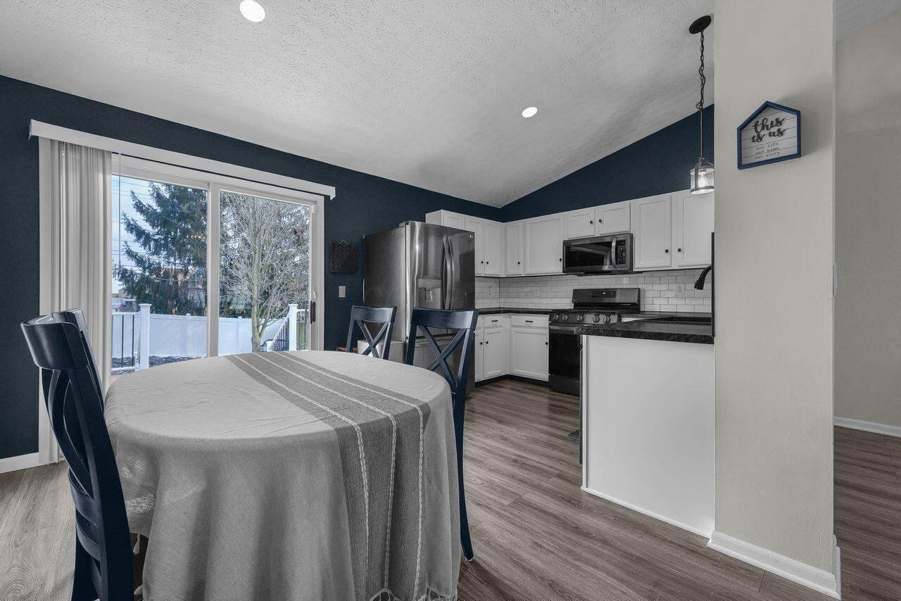 2294 Glencroft Drive
