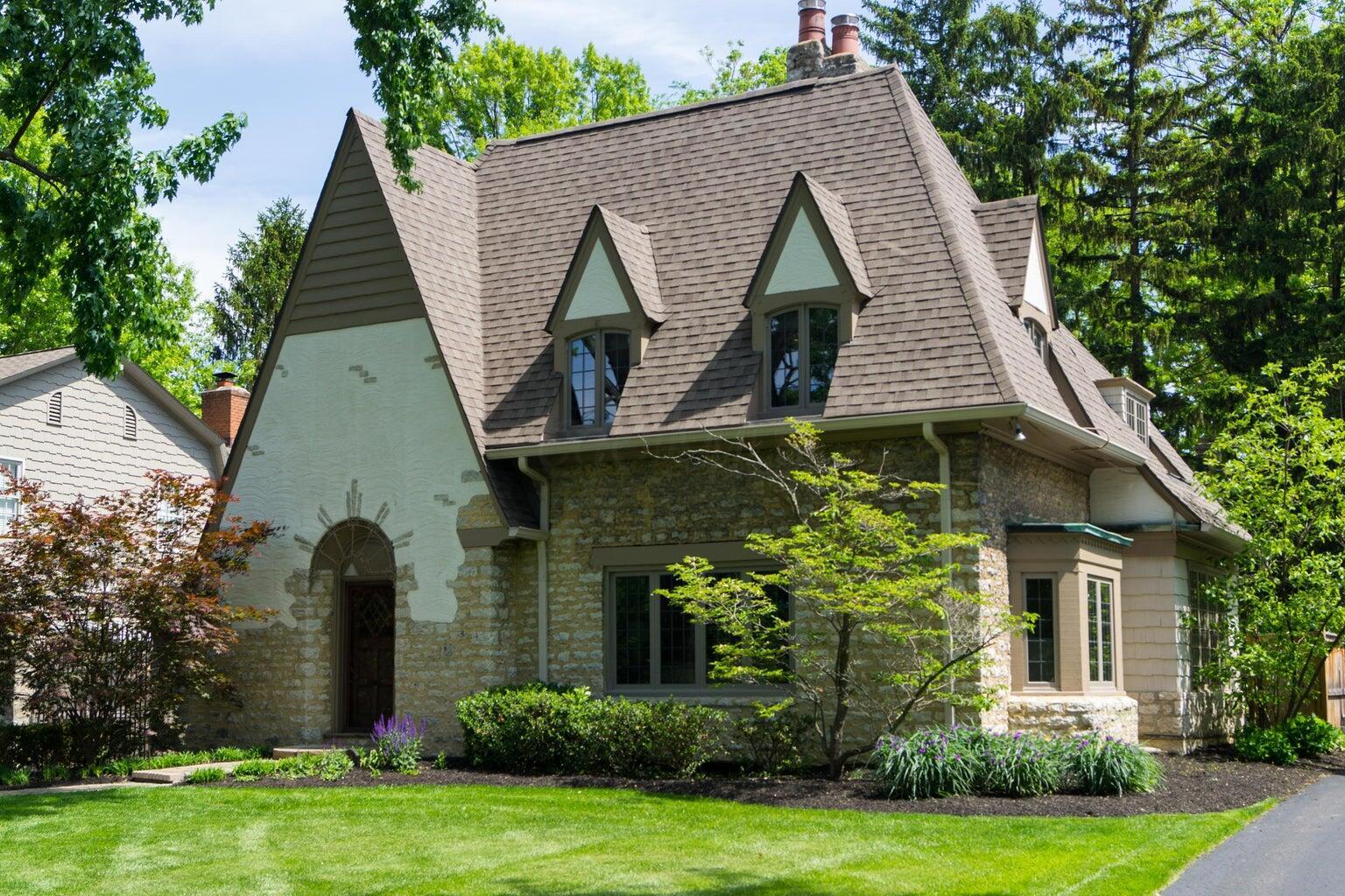 2378 Kensington Drive