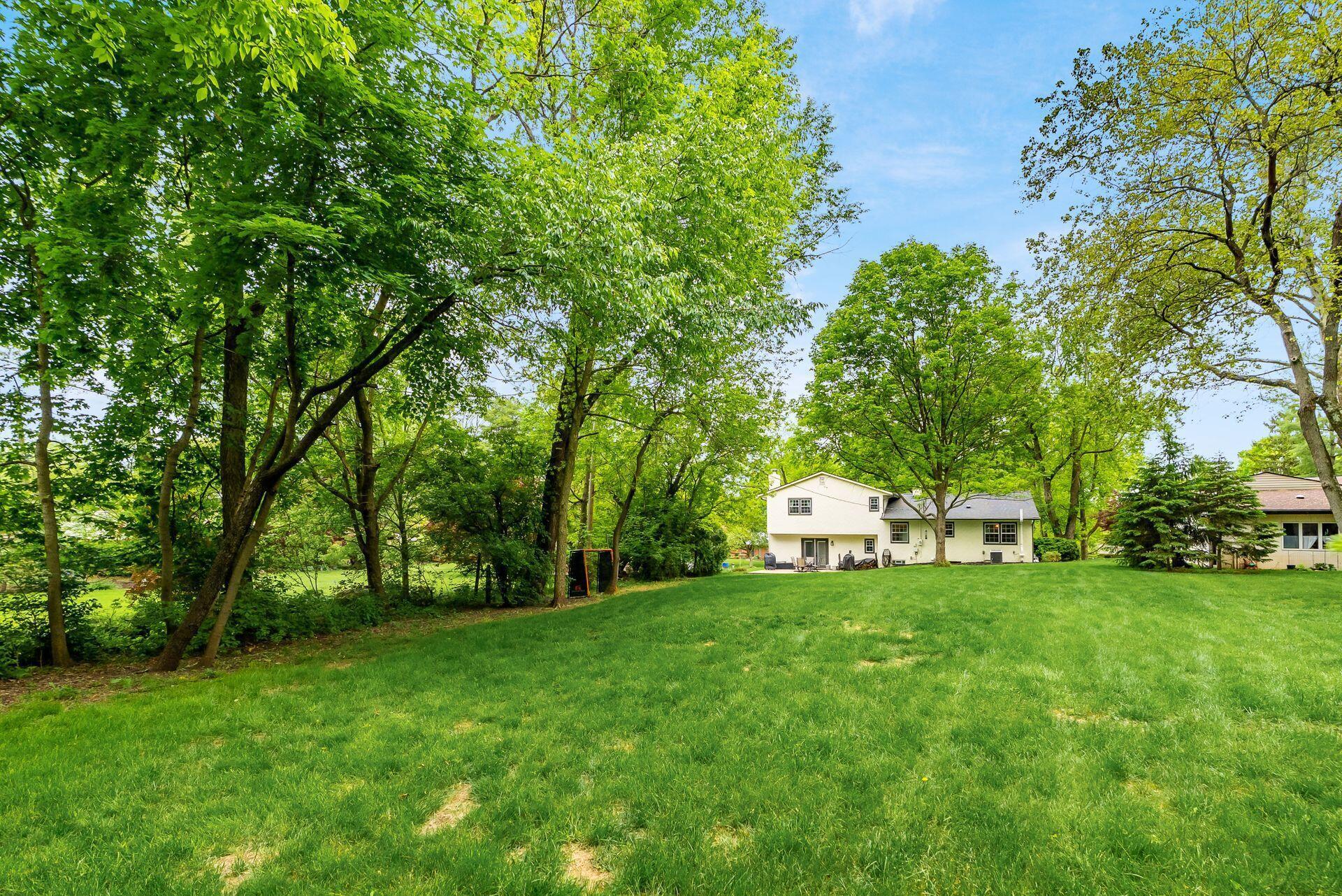 2792 Stratford Drive