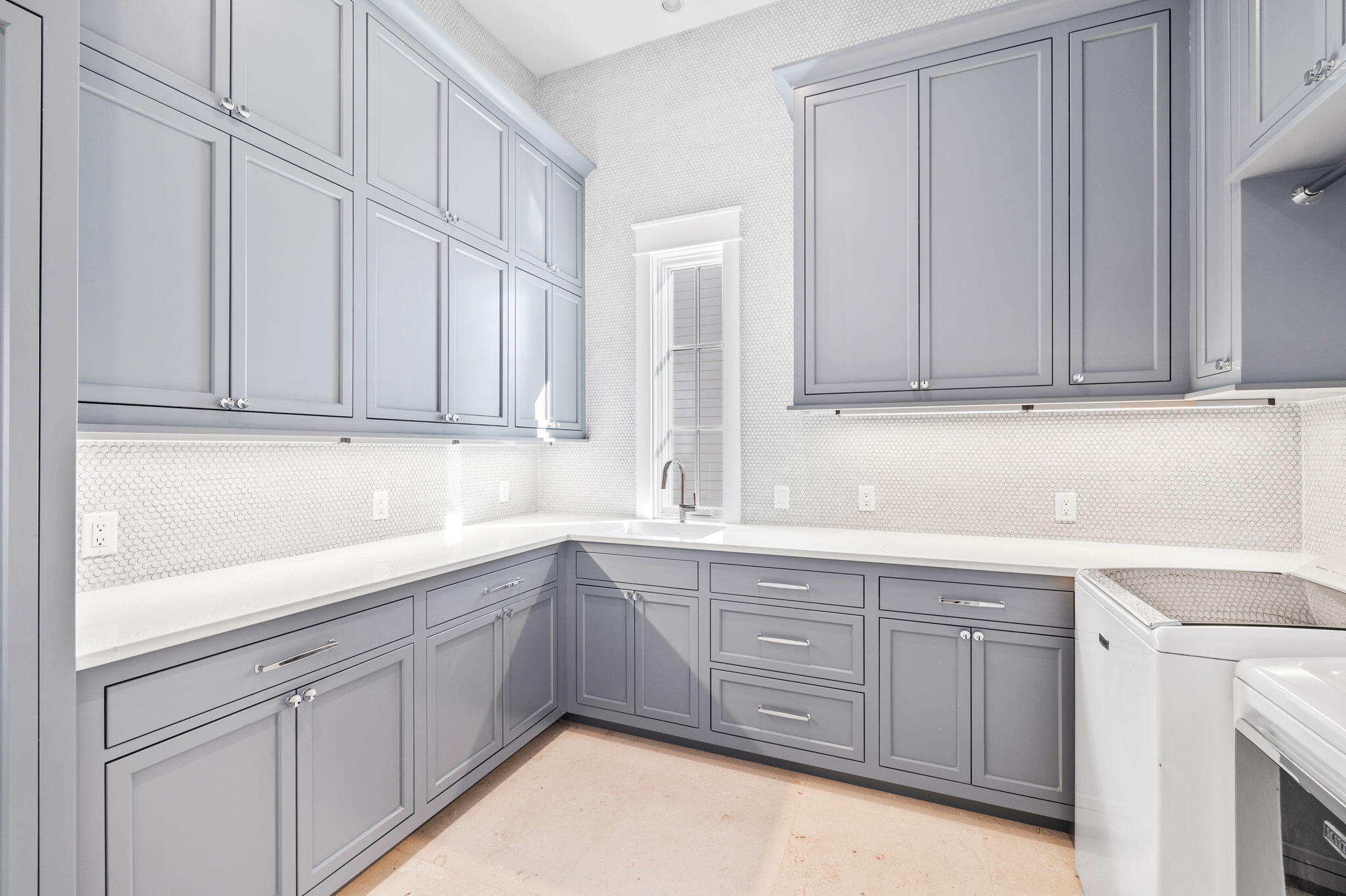 8103 E County Highway 30A