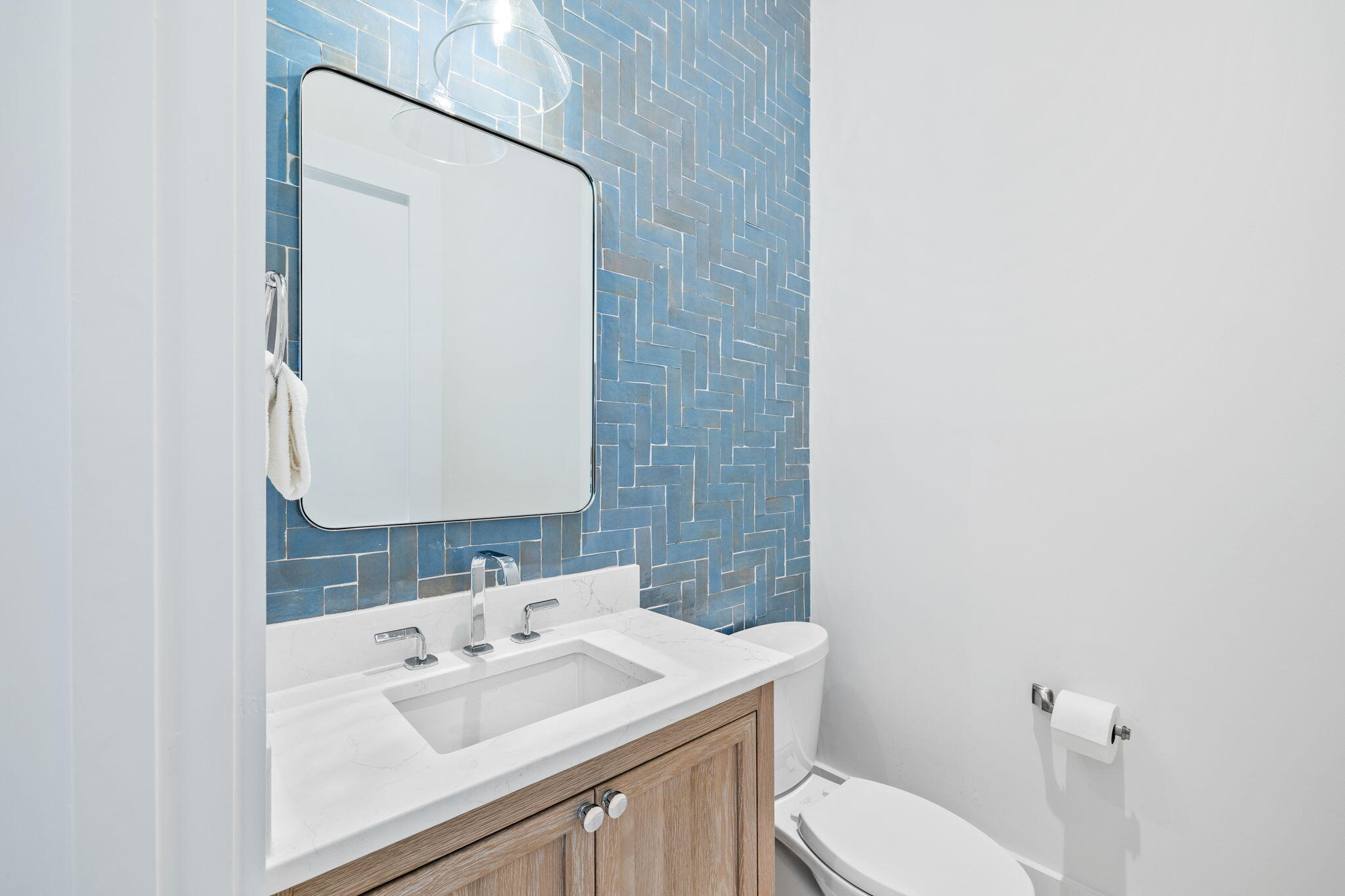 8103 E County Highway 30A