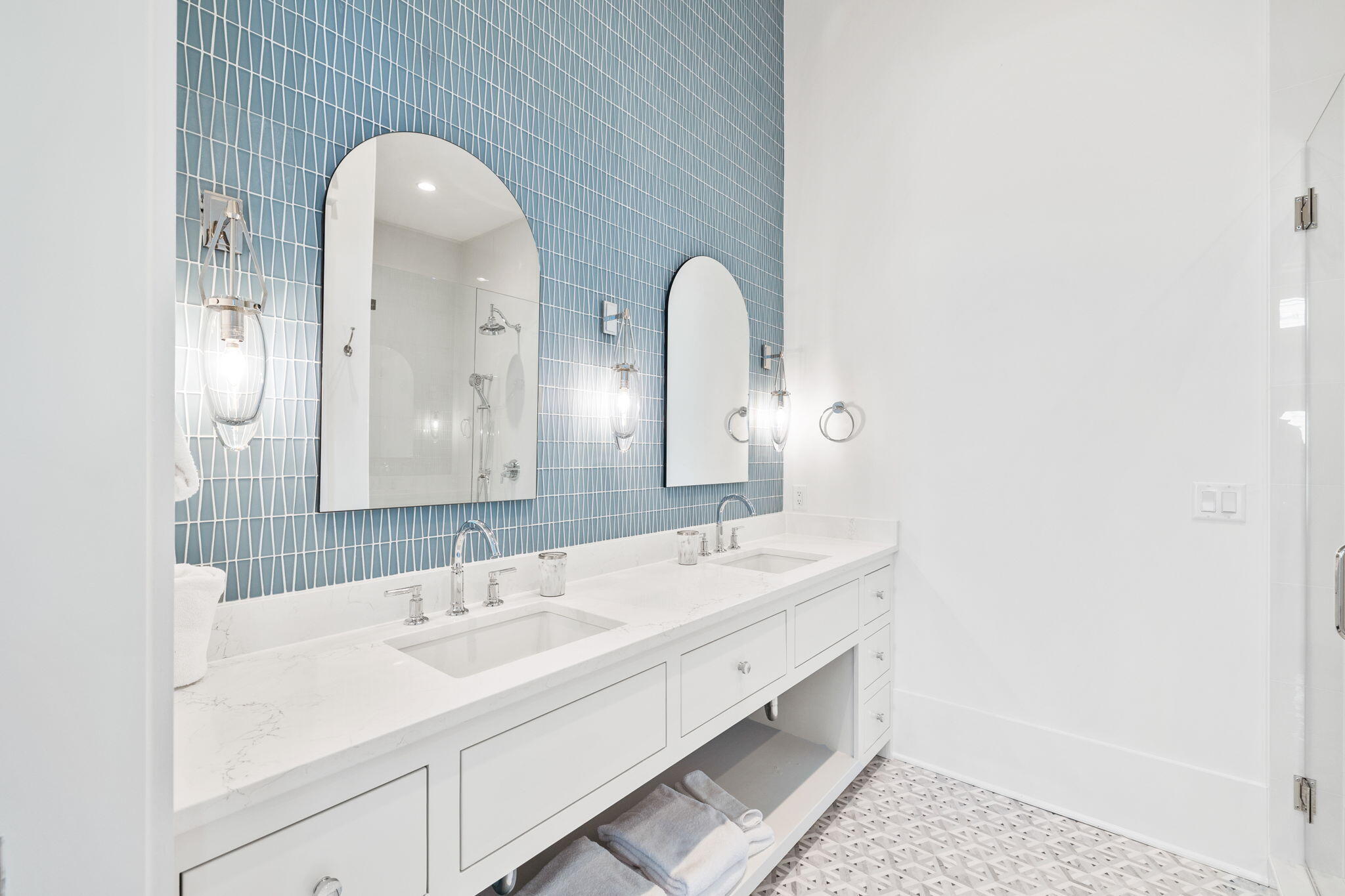 8103 E County Highway 30A