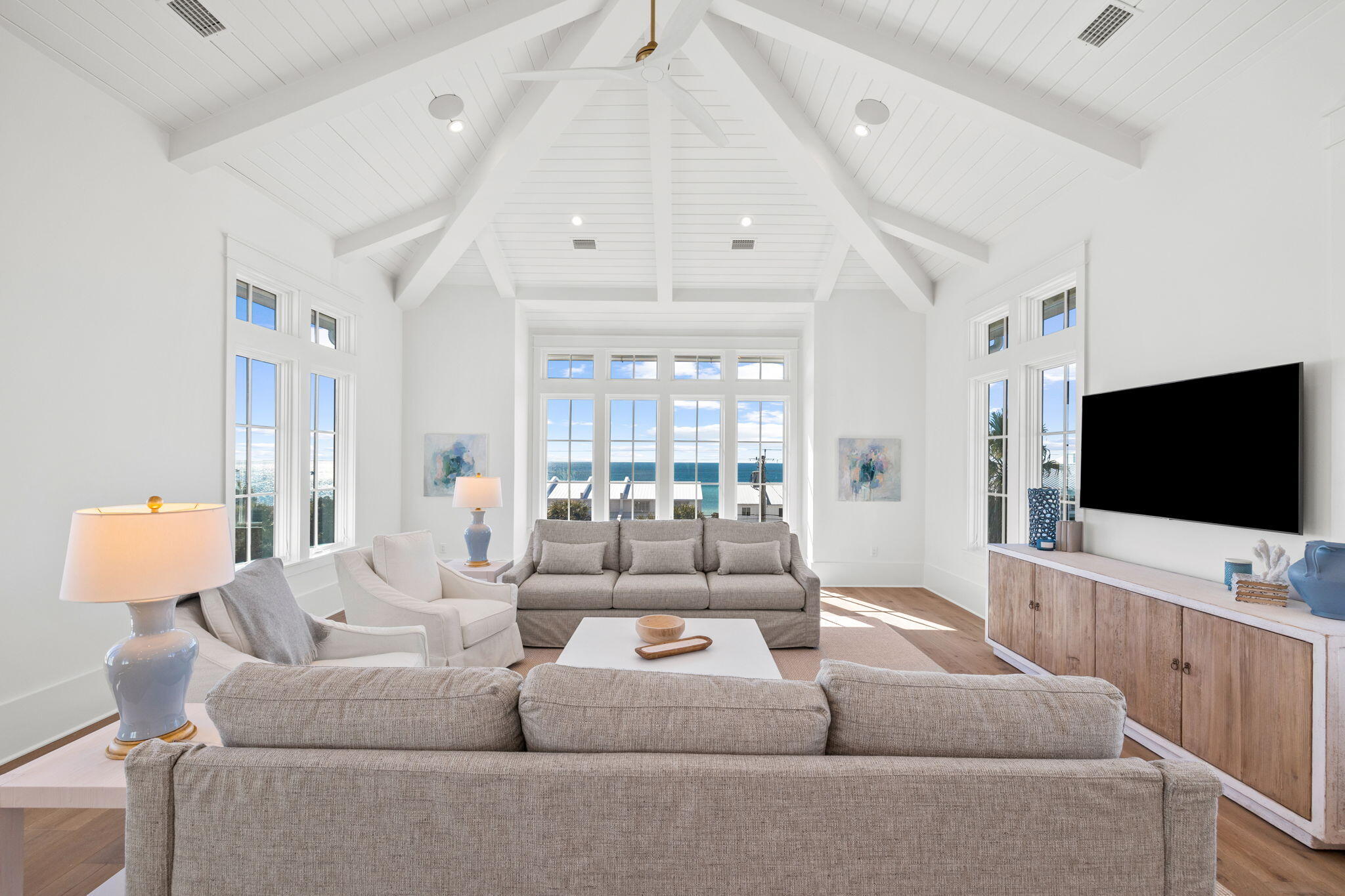 8103 E County Highway 30A