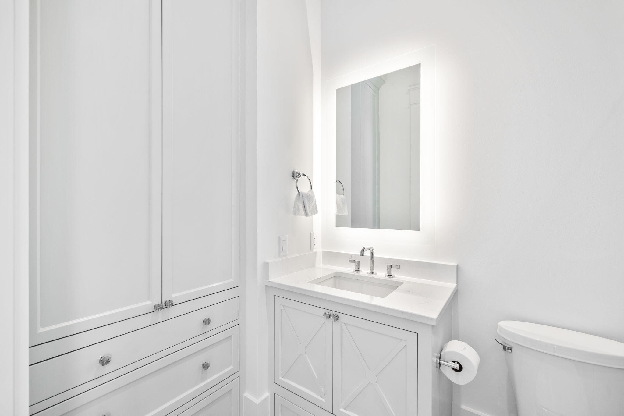 8103 E County Highway 30A