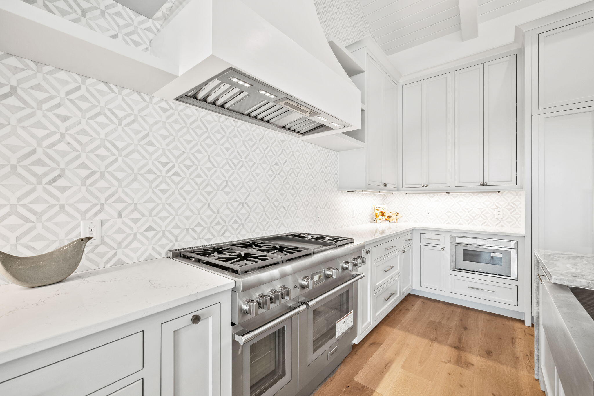 8103 E County Highway 30A