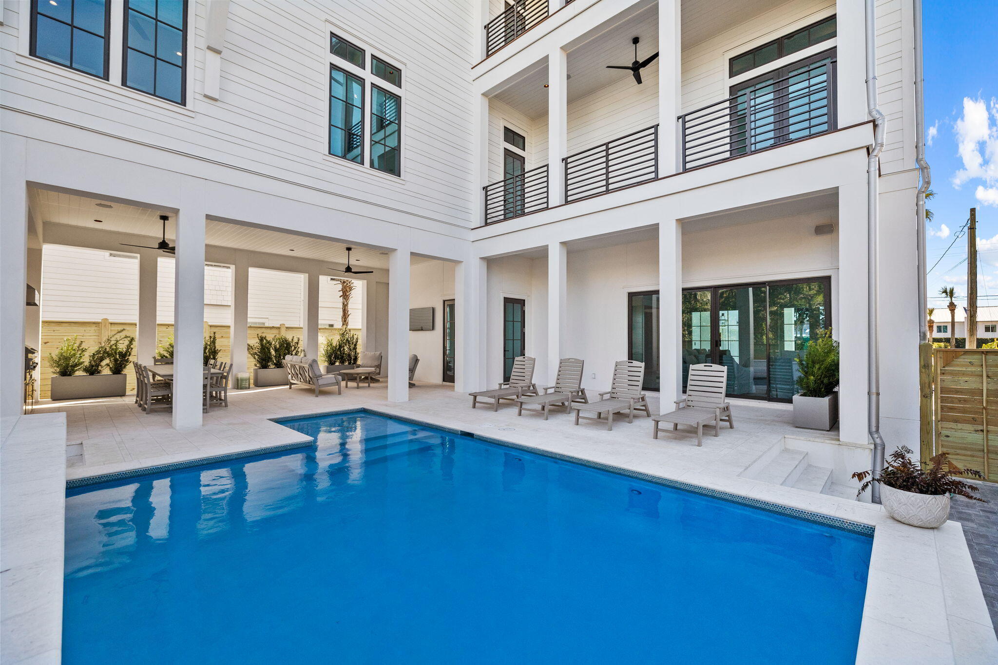 8103 E County Highway 30A