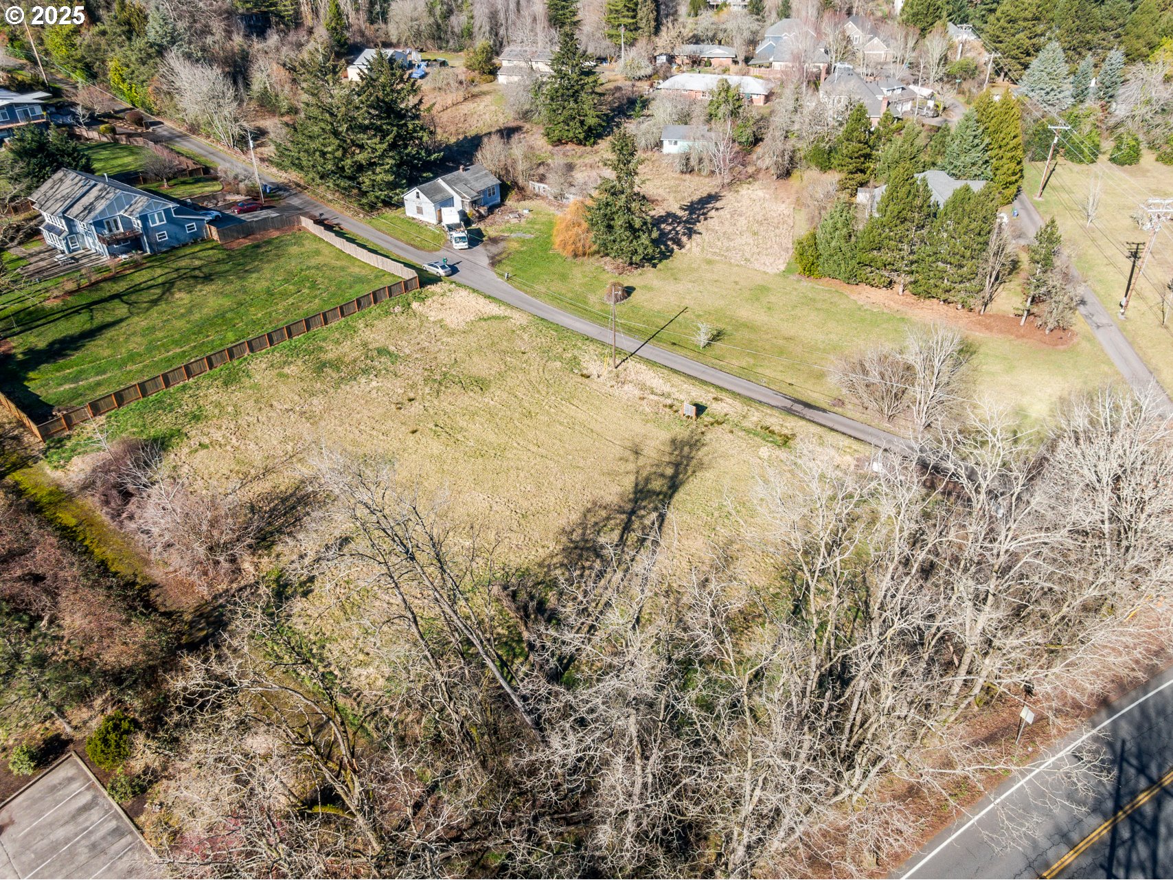 12395 CLARA LN