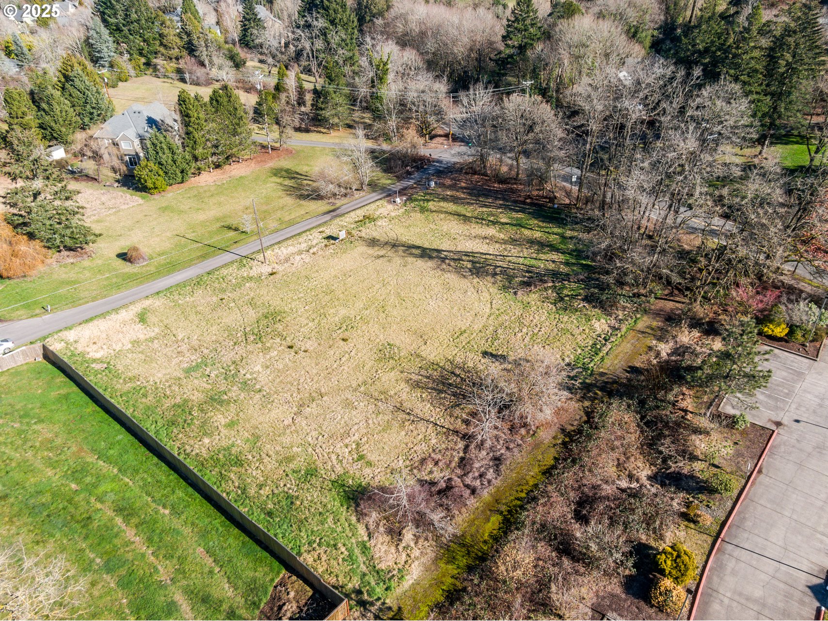 12395 CLARA LN