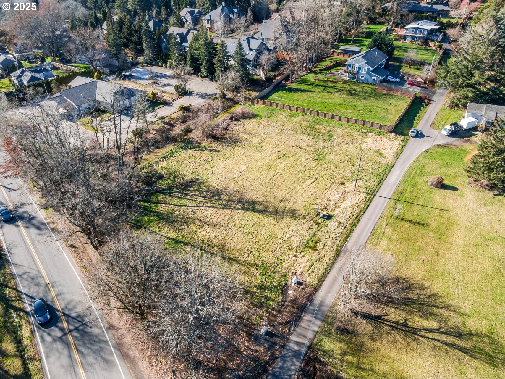 12395 CLARA LN