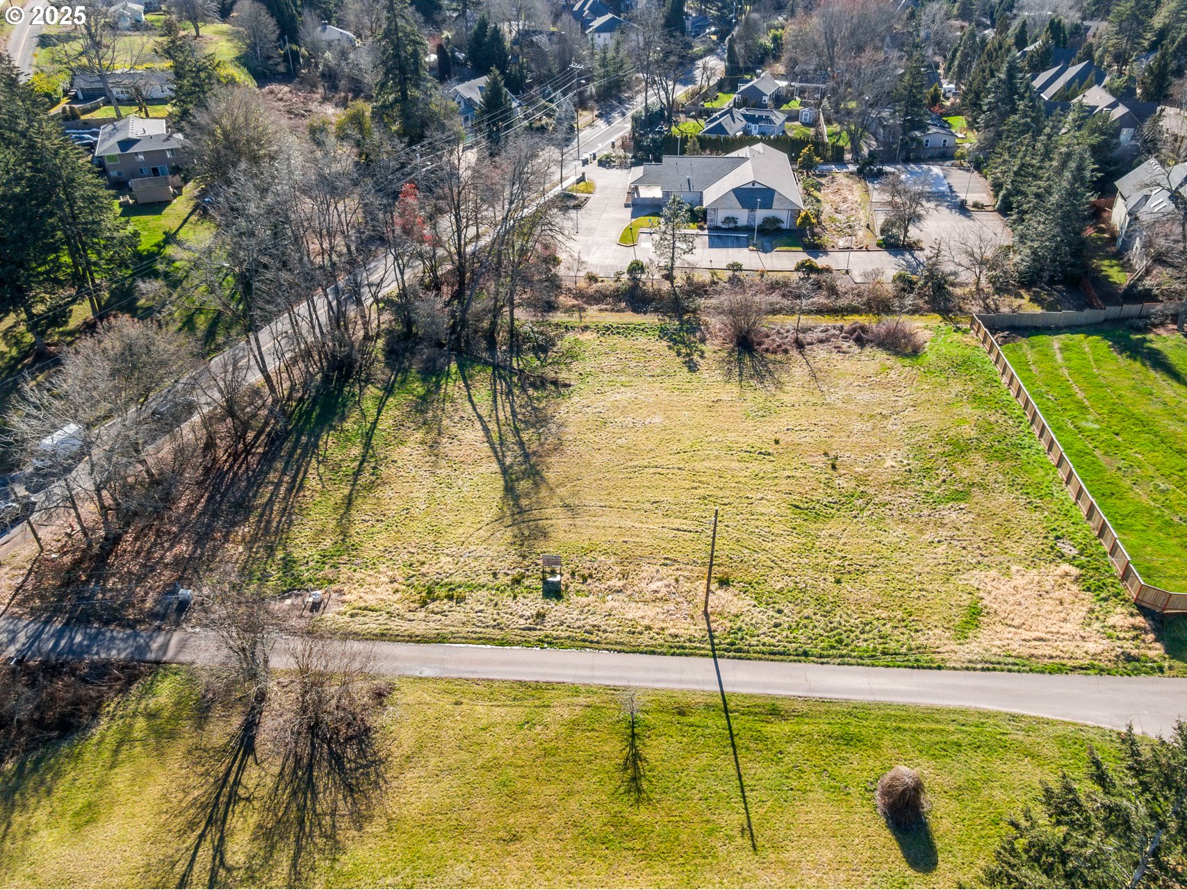 12395 CLARA LN