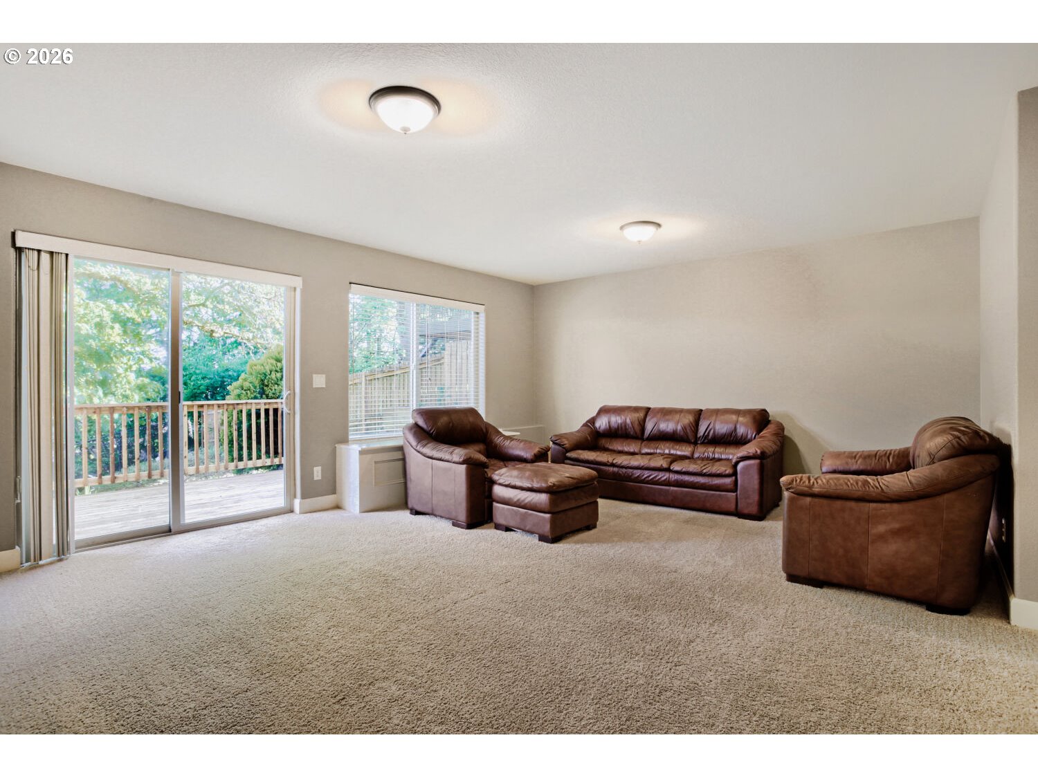 2020 SUNSET AVE