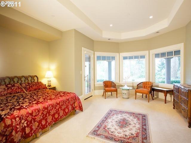 1186 CRESTLINE CT