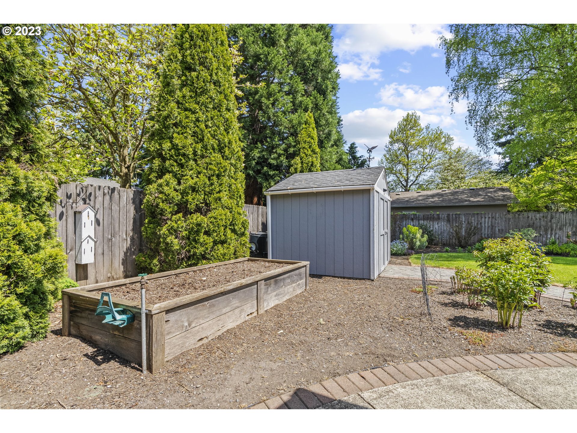 1101 NE 89TH AVE