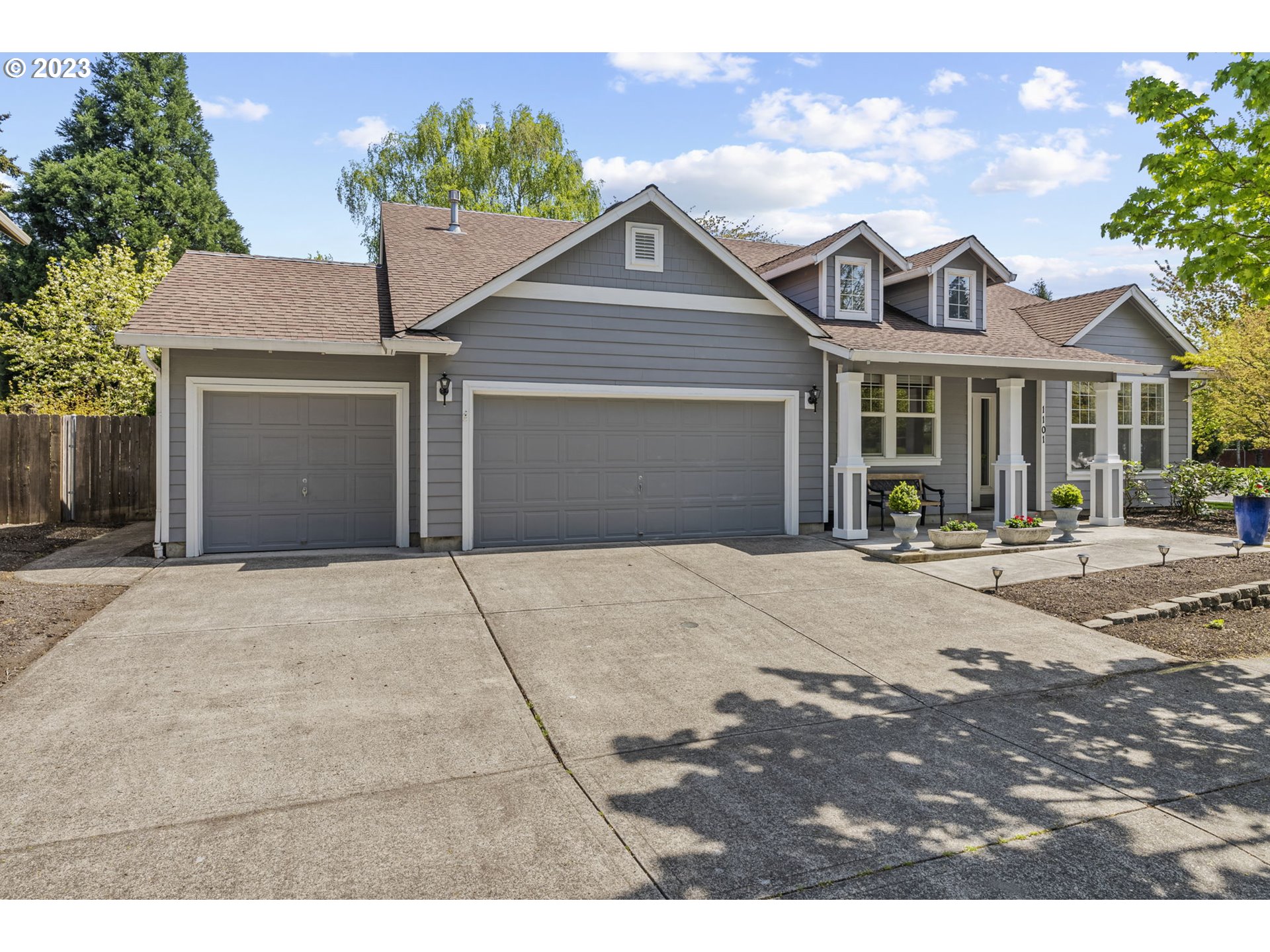 1101 NE 89TH AVE