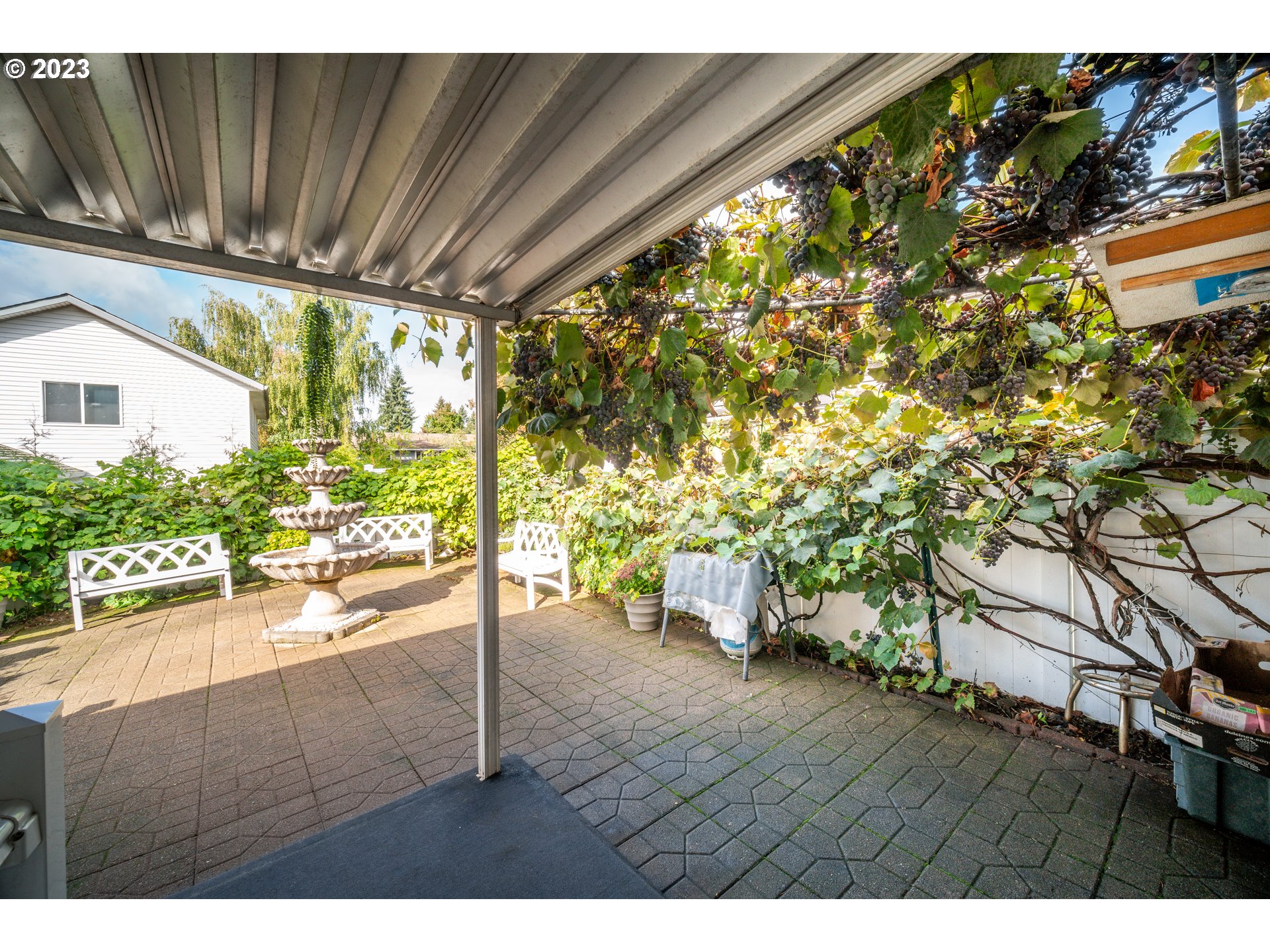 206 NW 98TH CIR
