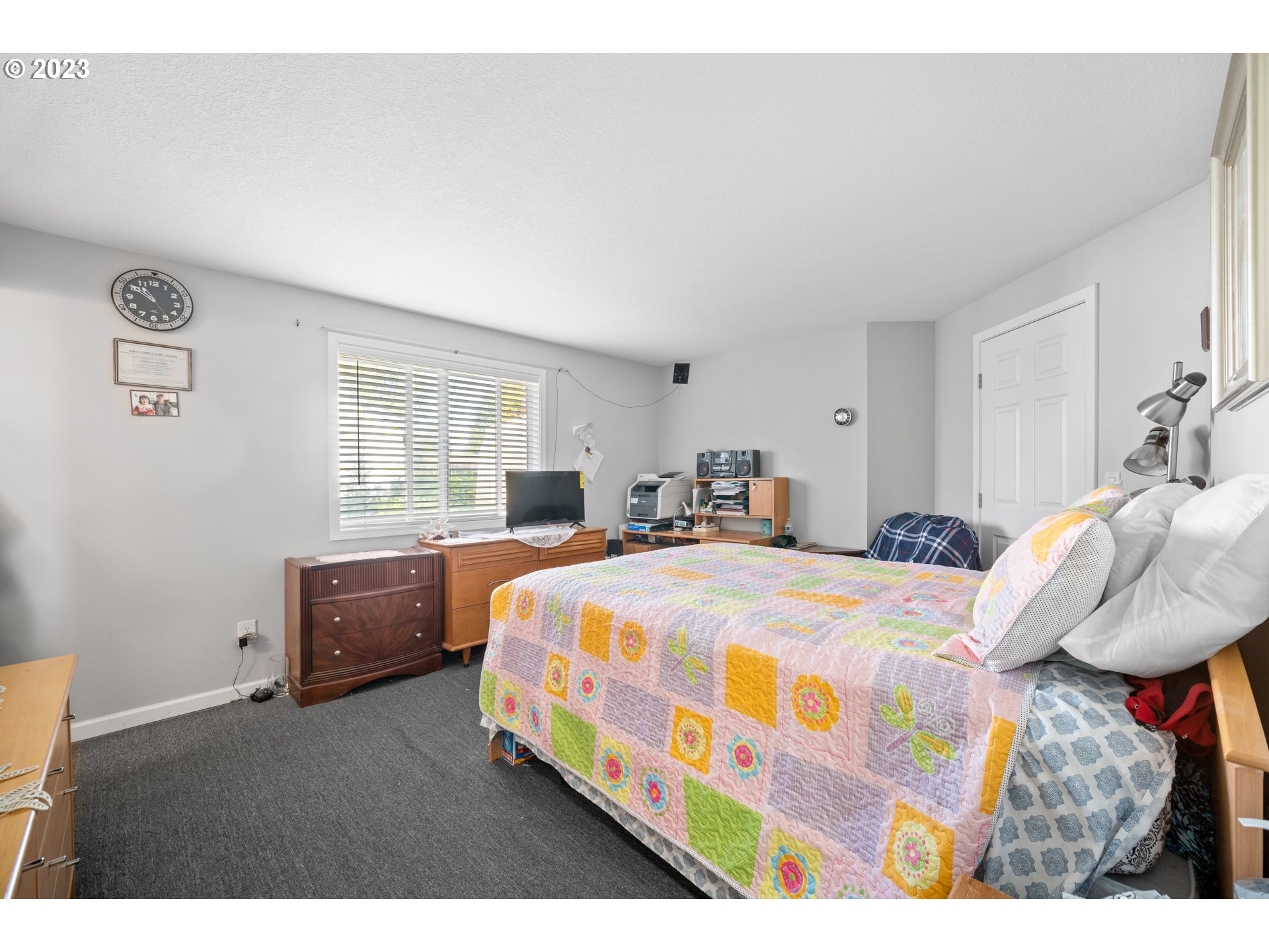 206 NW 98TH CIR