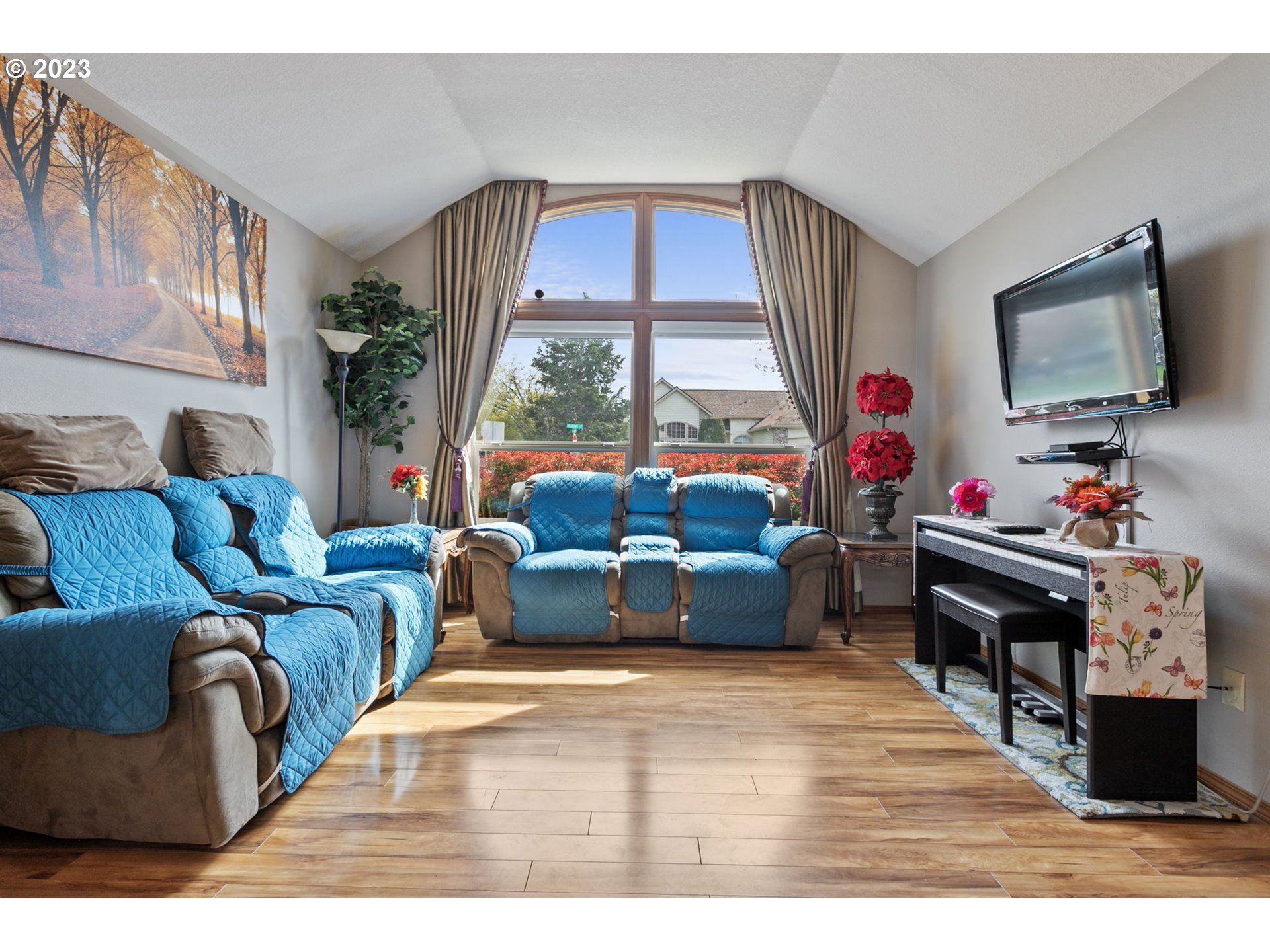 28441 SW MEADOWS LOOP