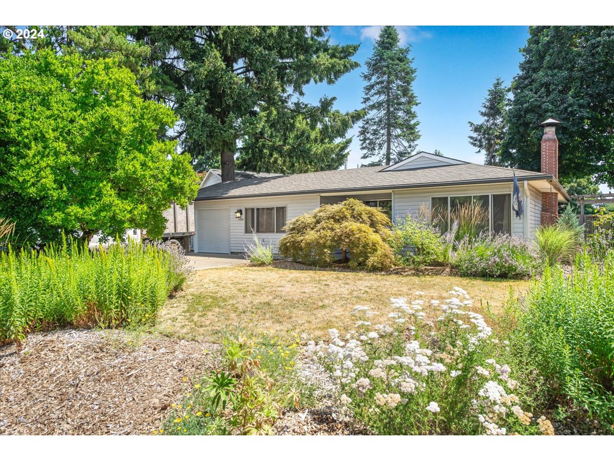 12216 SE SEQUOIA AVE