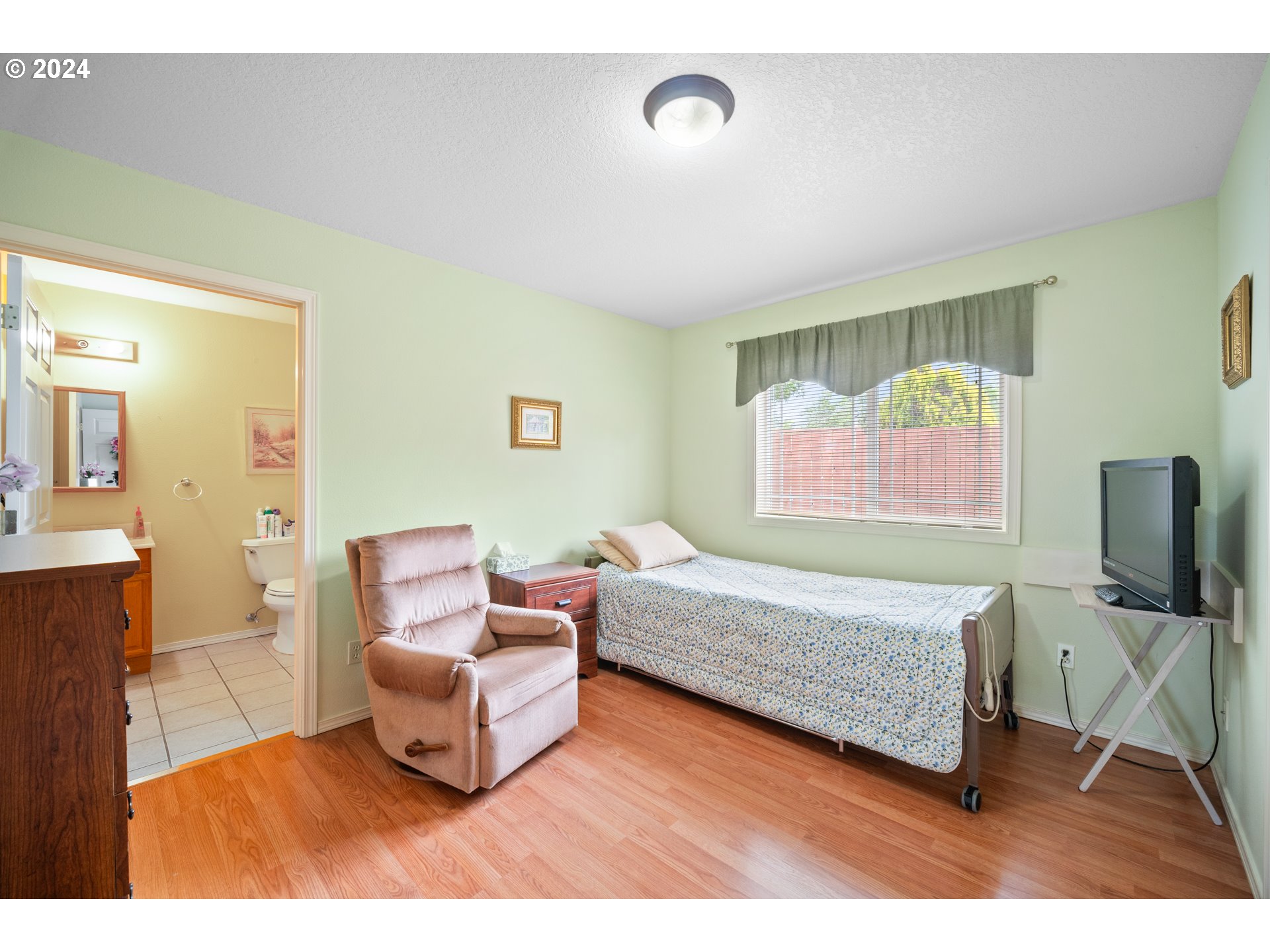 14547 THAYER RD