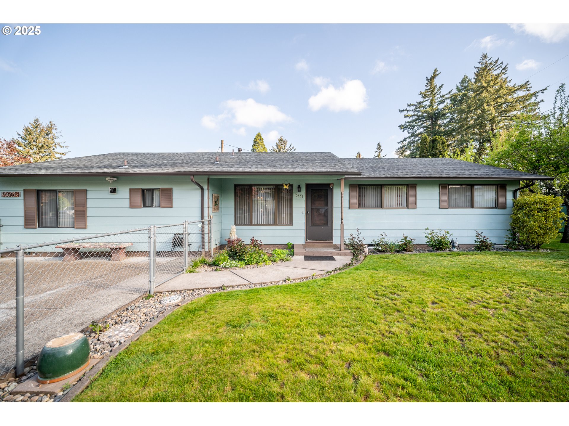 15651 SE CLINTON CT