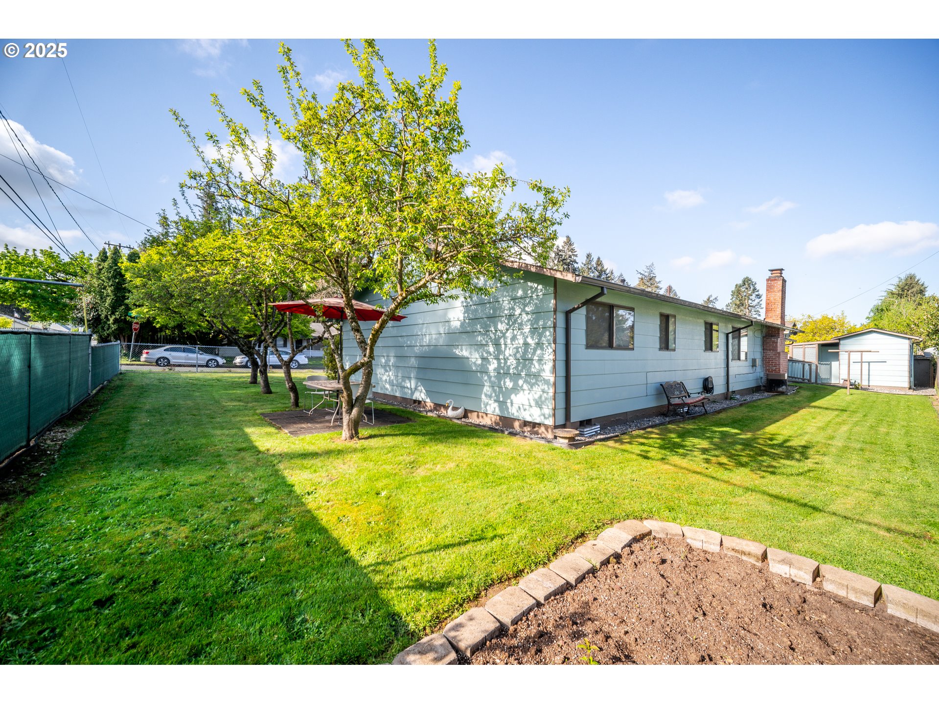 15651 SE CLINTON CT