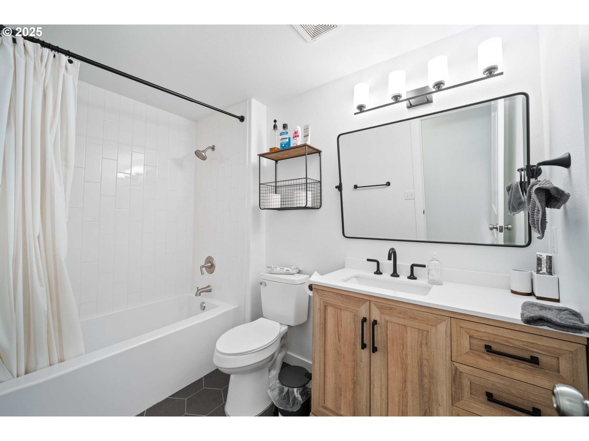 3412 NE 166TH AVE