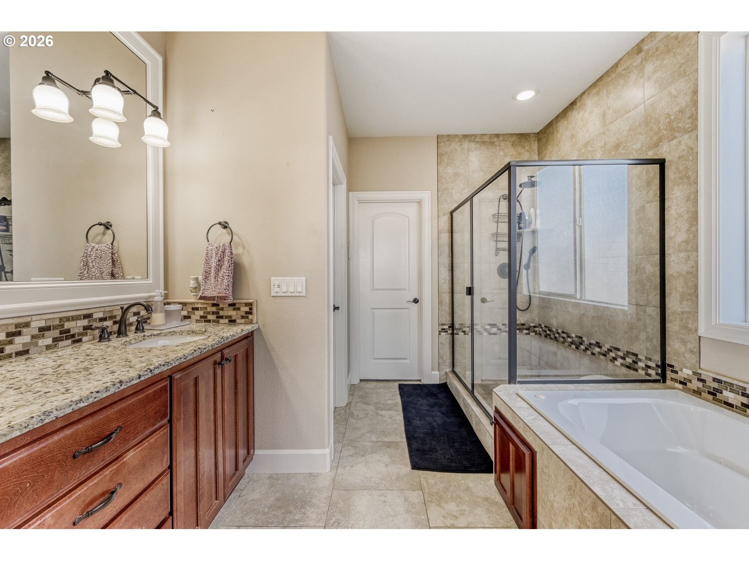 15411 NW DOMINION DR