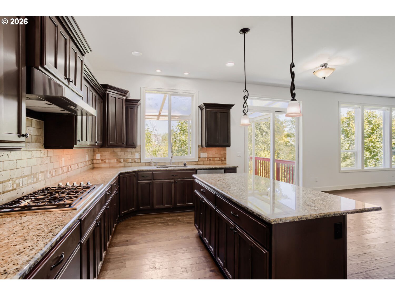 15411 NW DOMINION DR