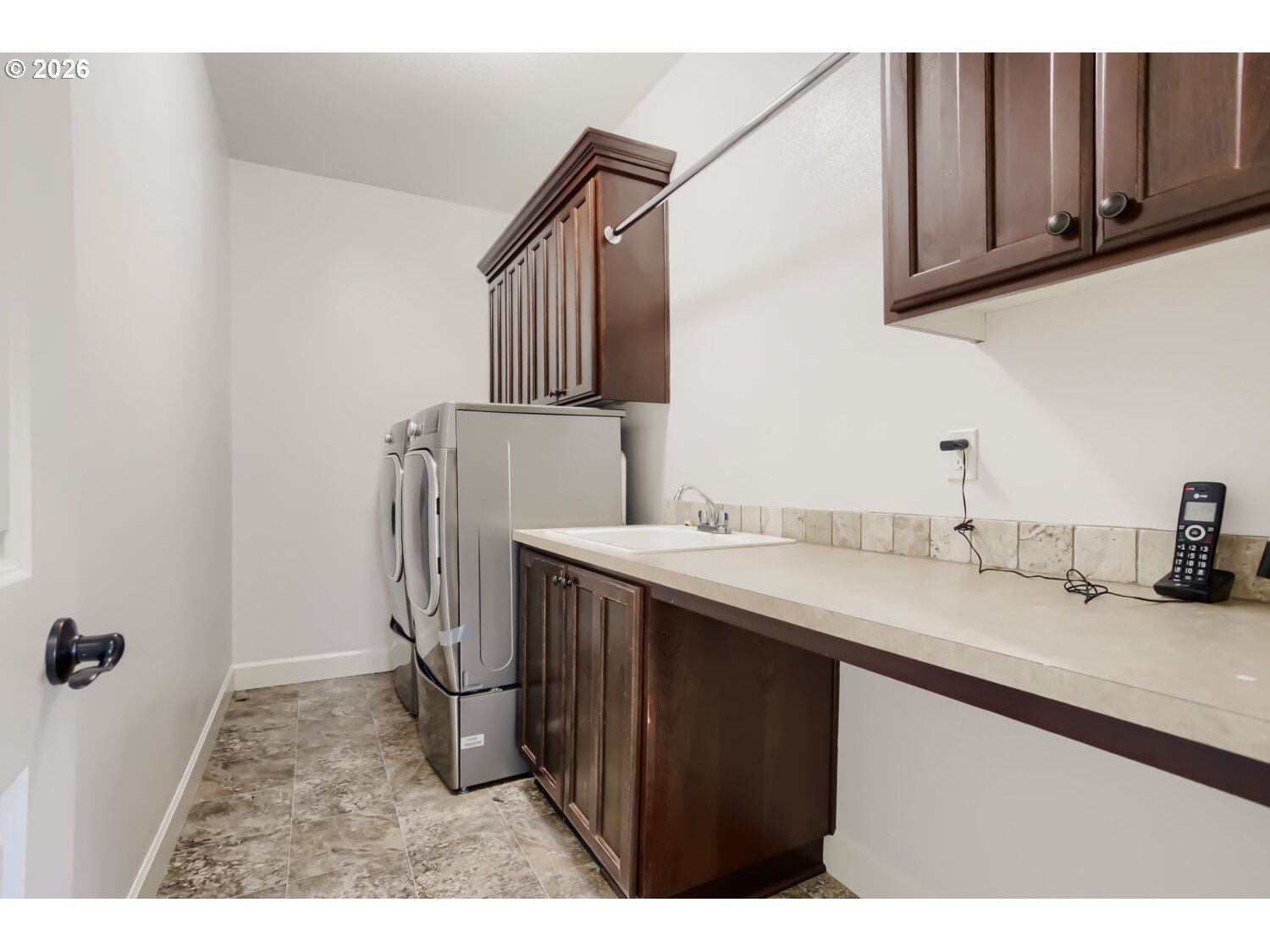 15411 NW DOMINION DR