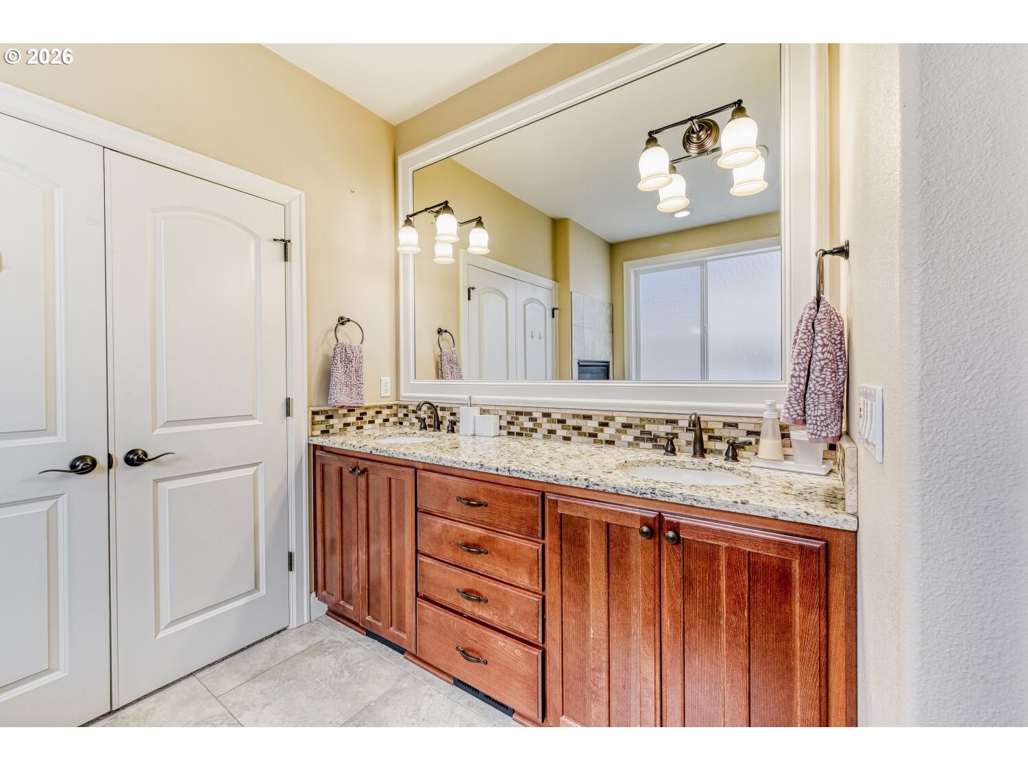 15411 NW DOMINION DR