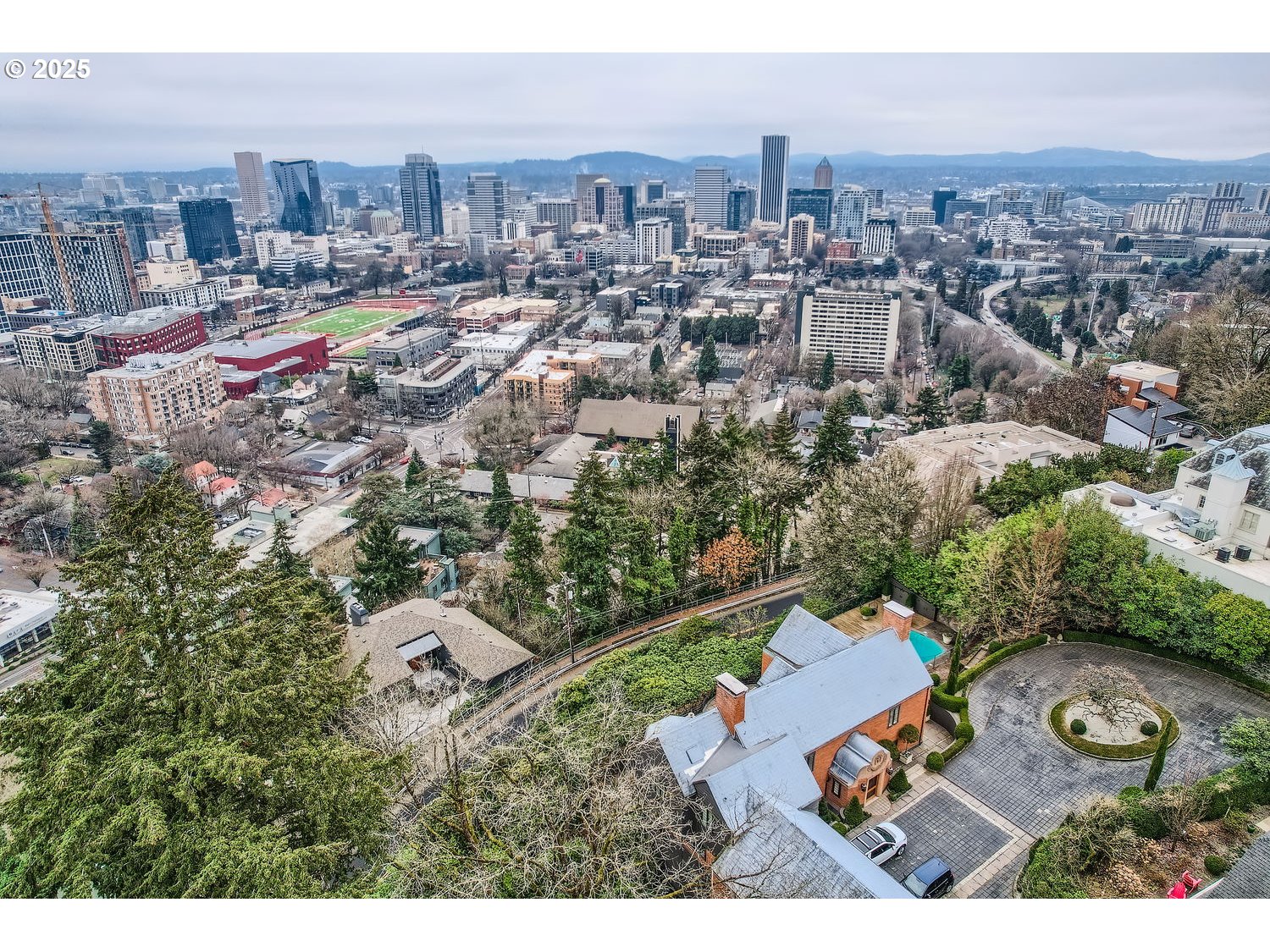 2107 SW MARKET STREET DR