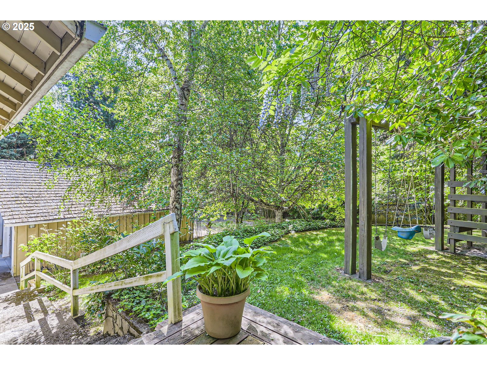 16500 SW SATTERBERG RD
