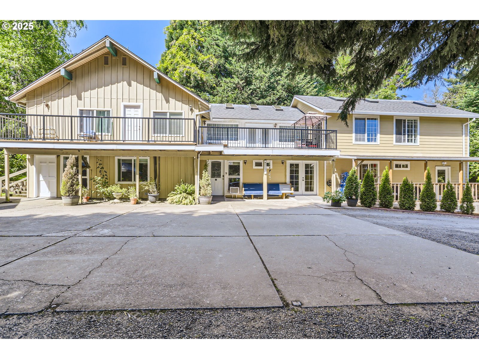 16500 SW SATTERBERG RD