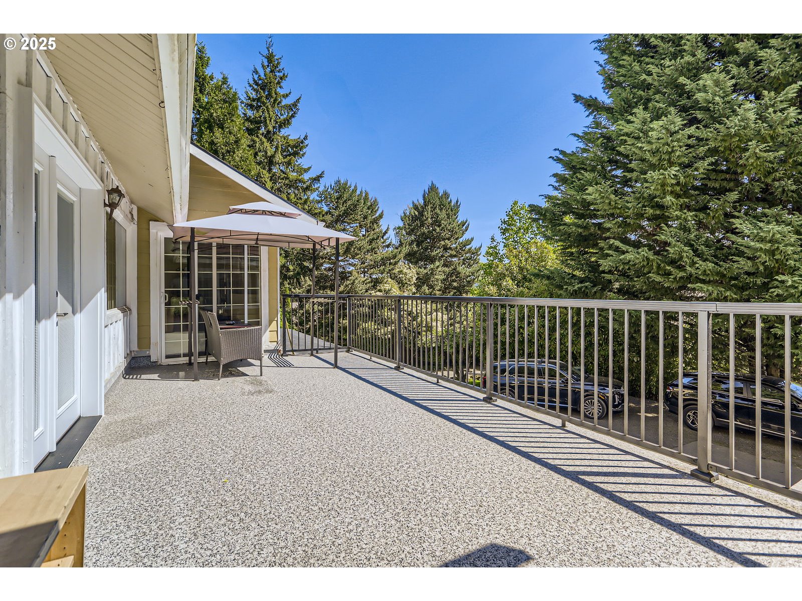 16500 SW SATTERBERG RD