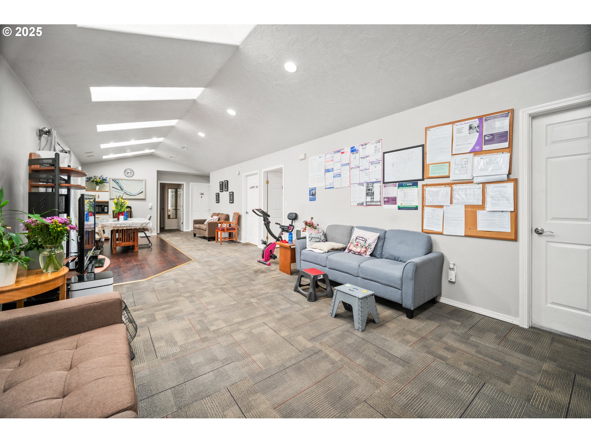 11901 SE POWELL BLVD