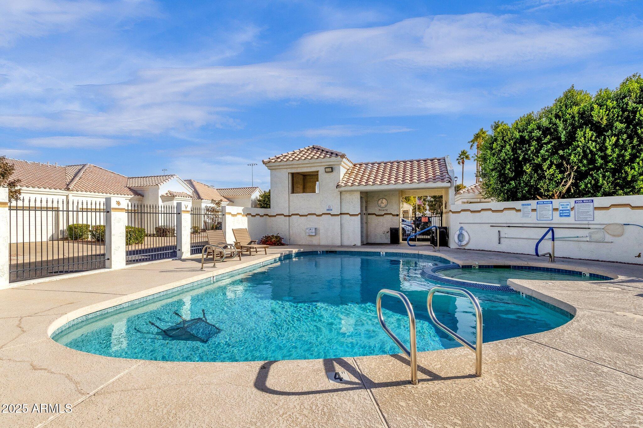 320 S 70TH Street 36