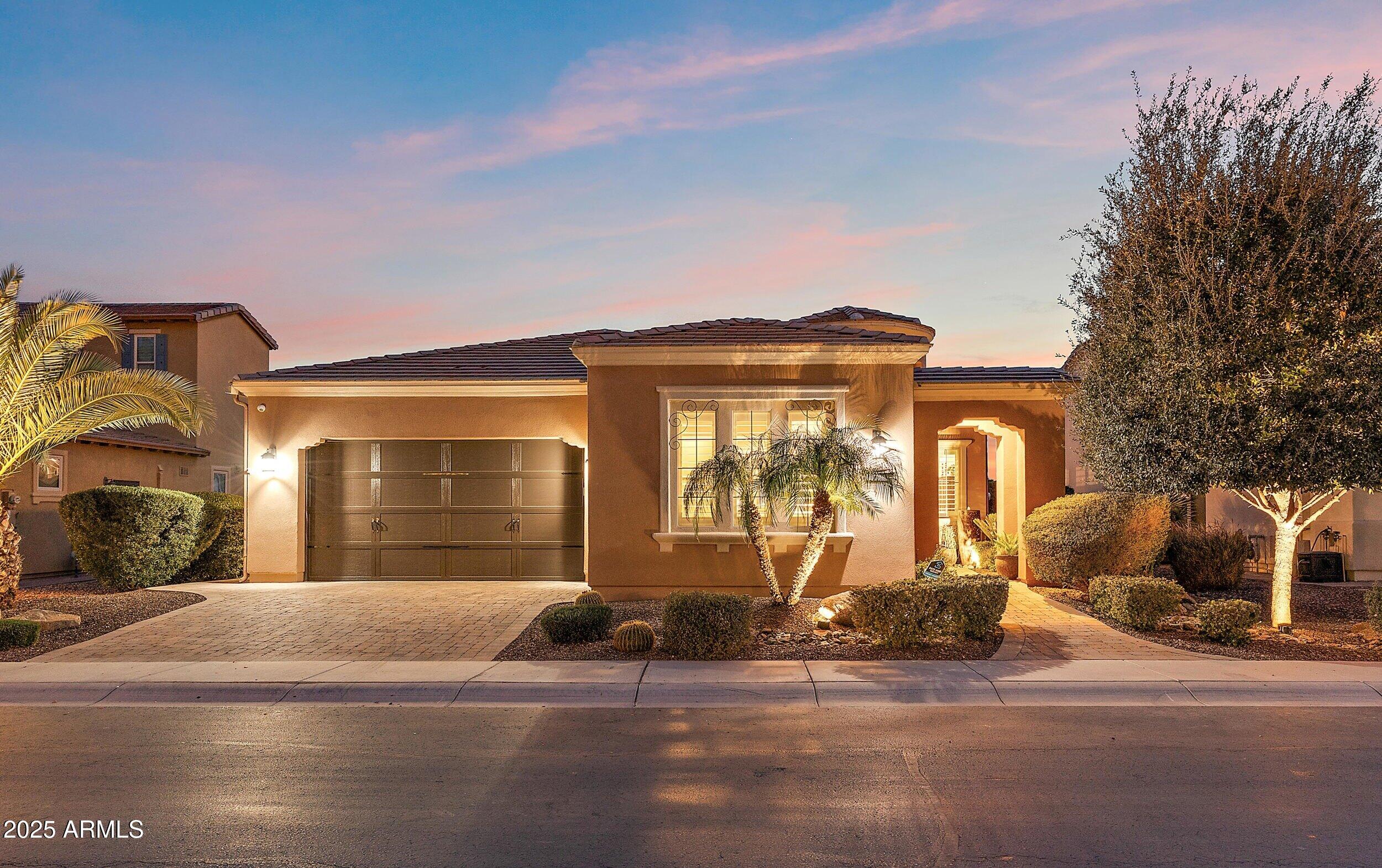 1457 E COPPER Hollow