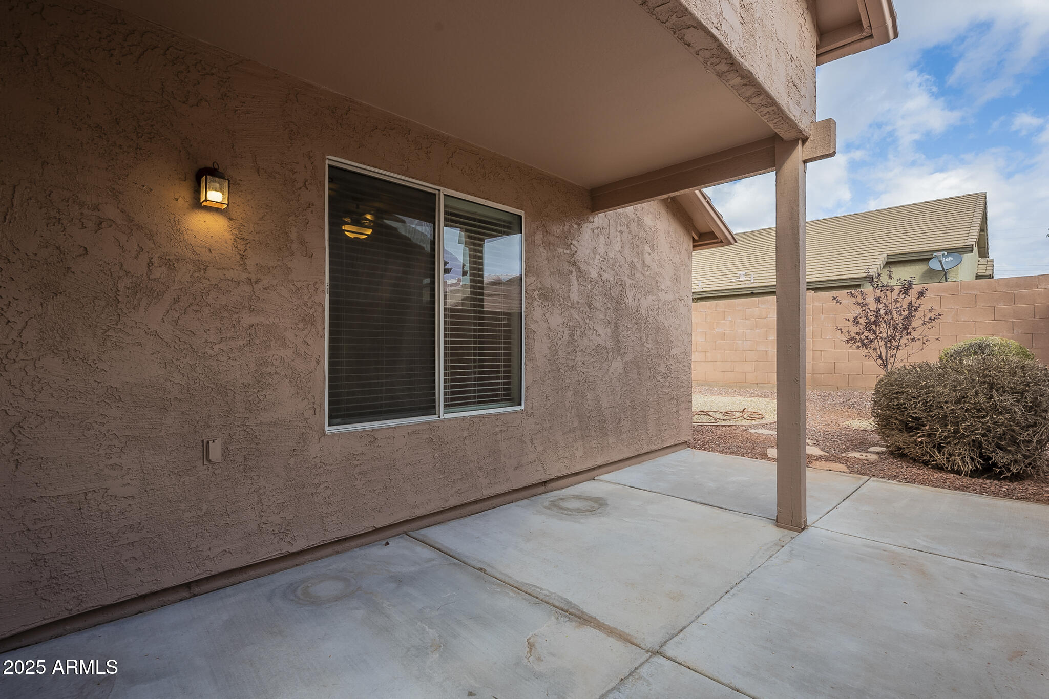 6610 E UNIVERSITY Drive 157