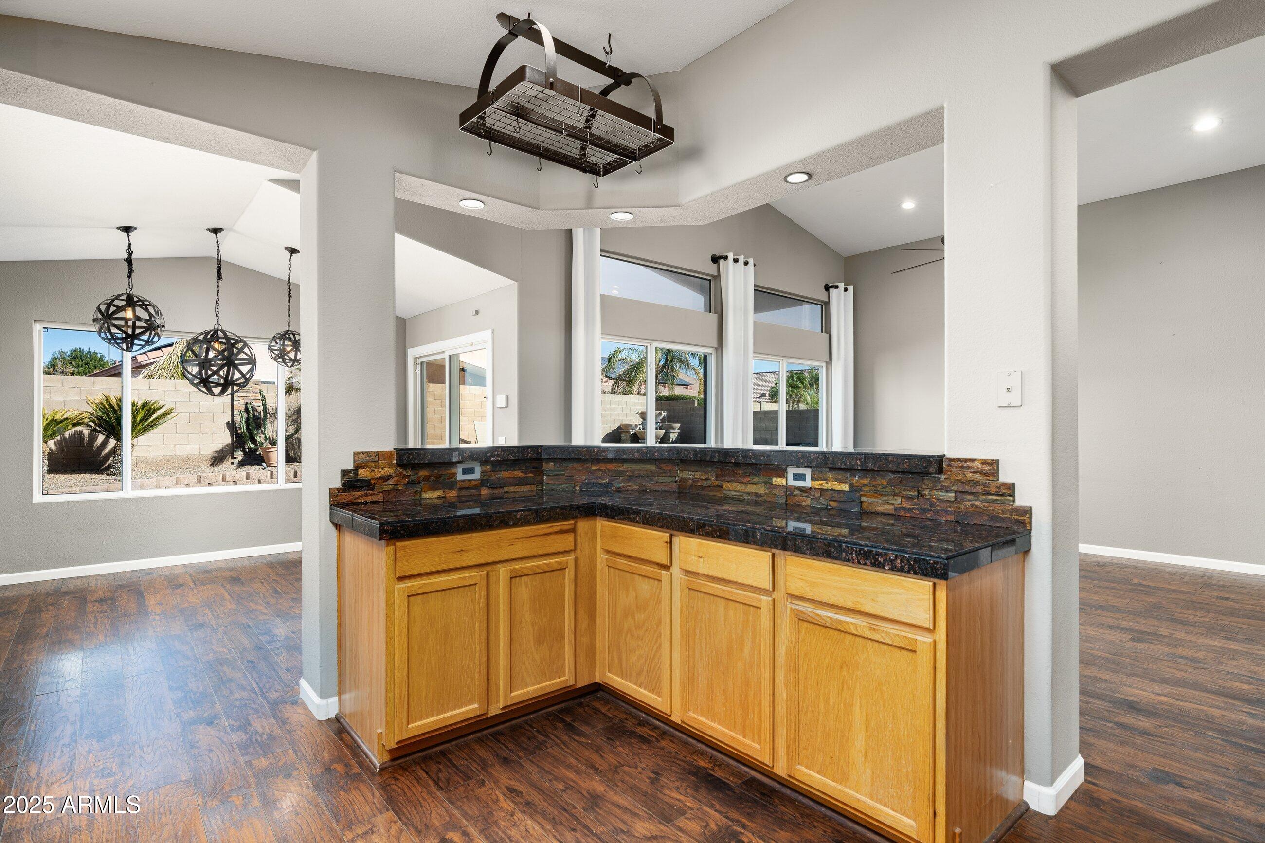11332 E DES MOINES Circle