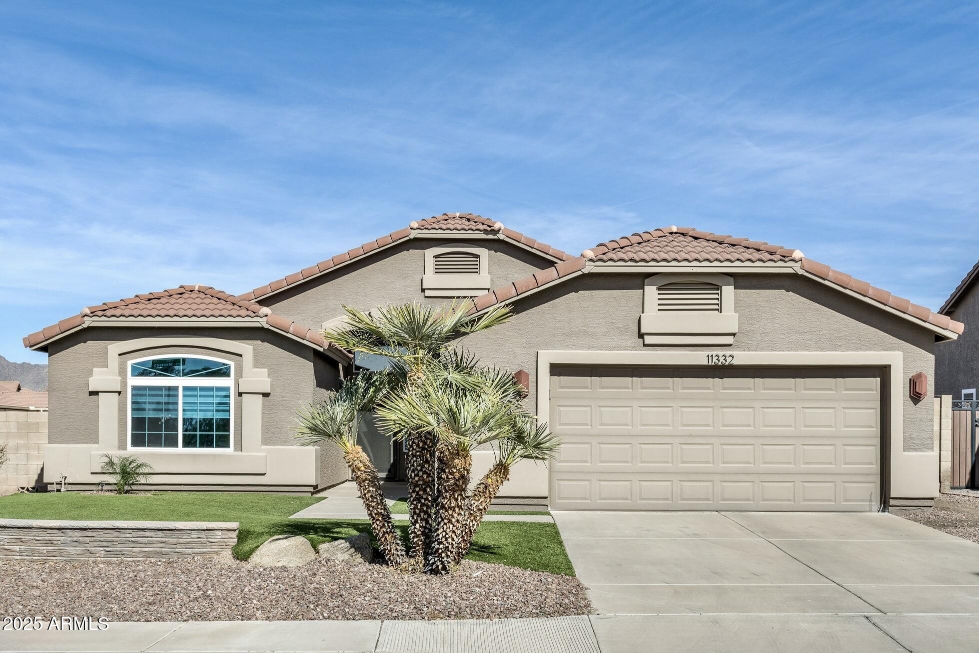 11332 E DES MOINES Circle