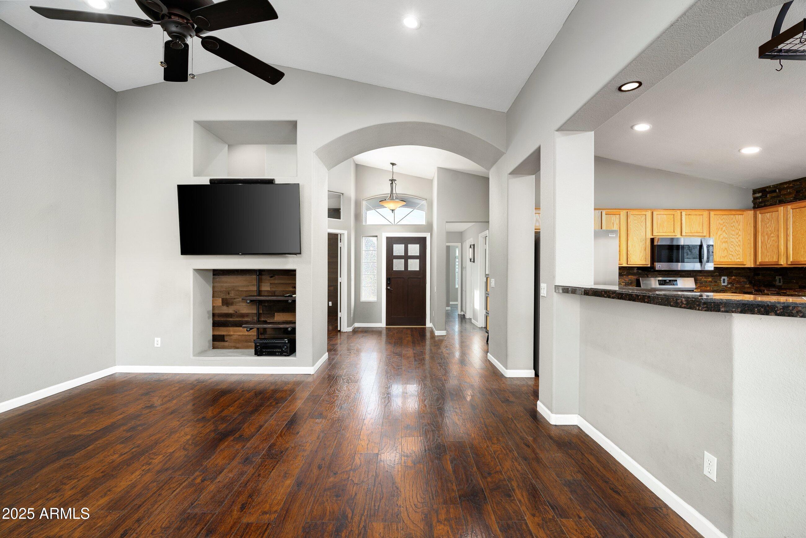 11332 E DES MOINES Circle