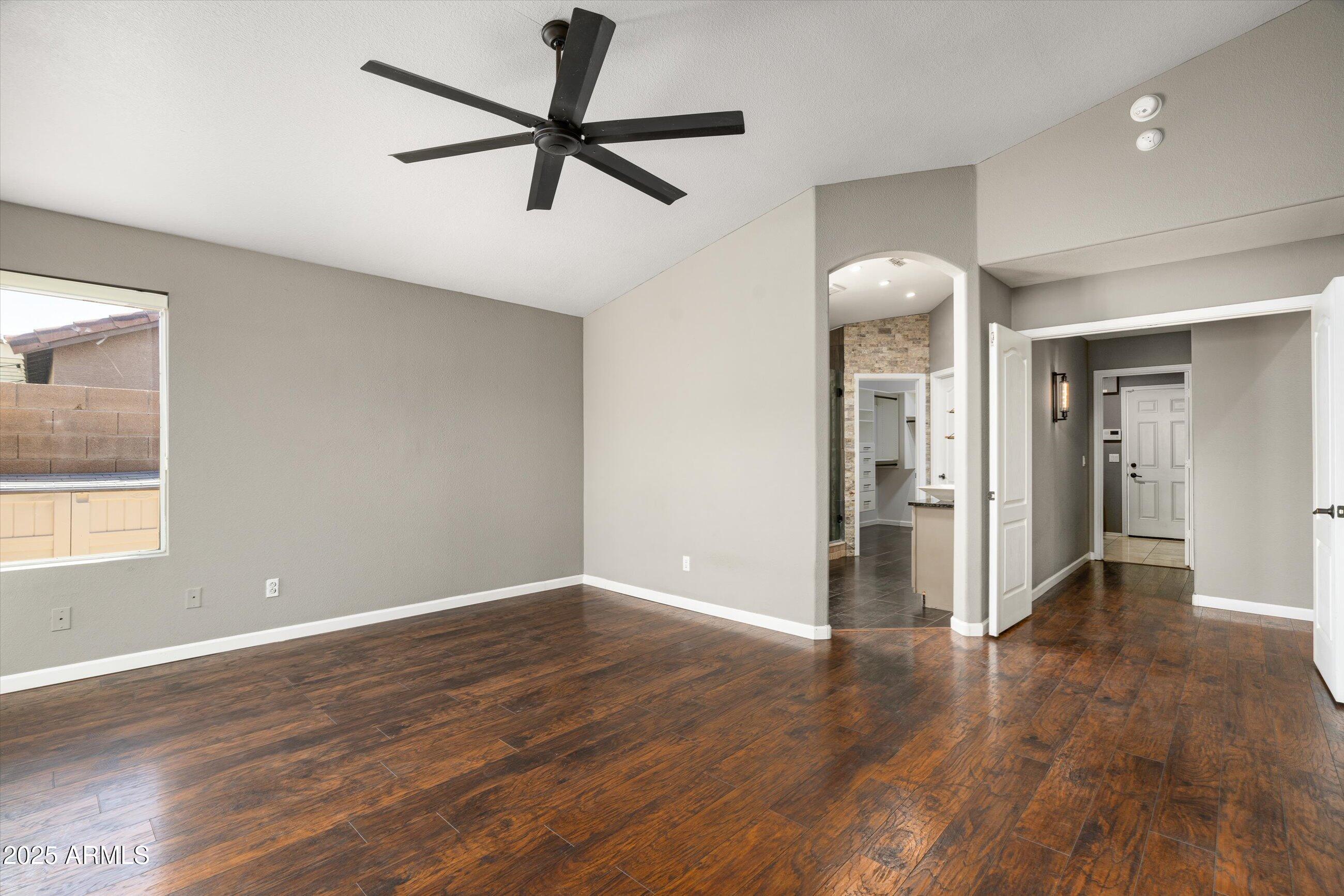11332 E DES MOINES Circle
