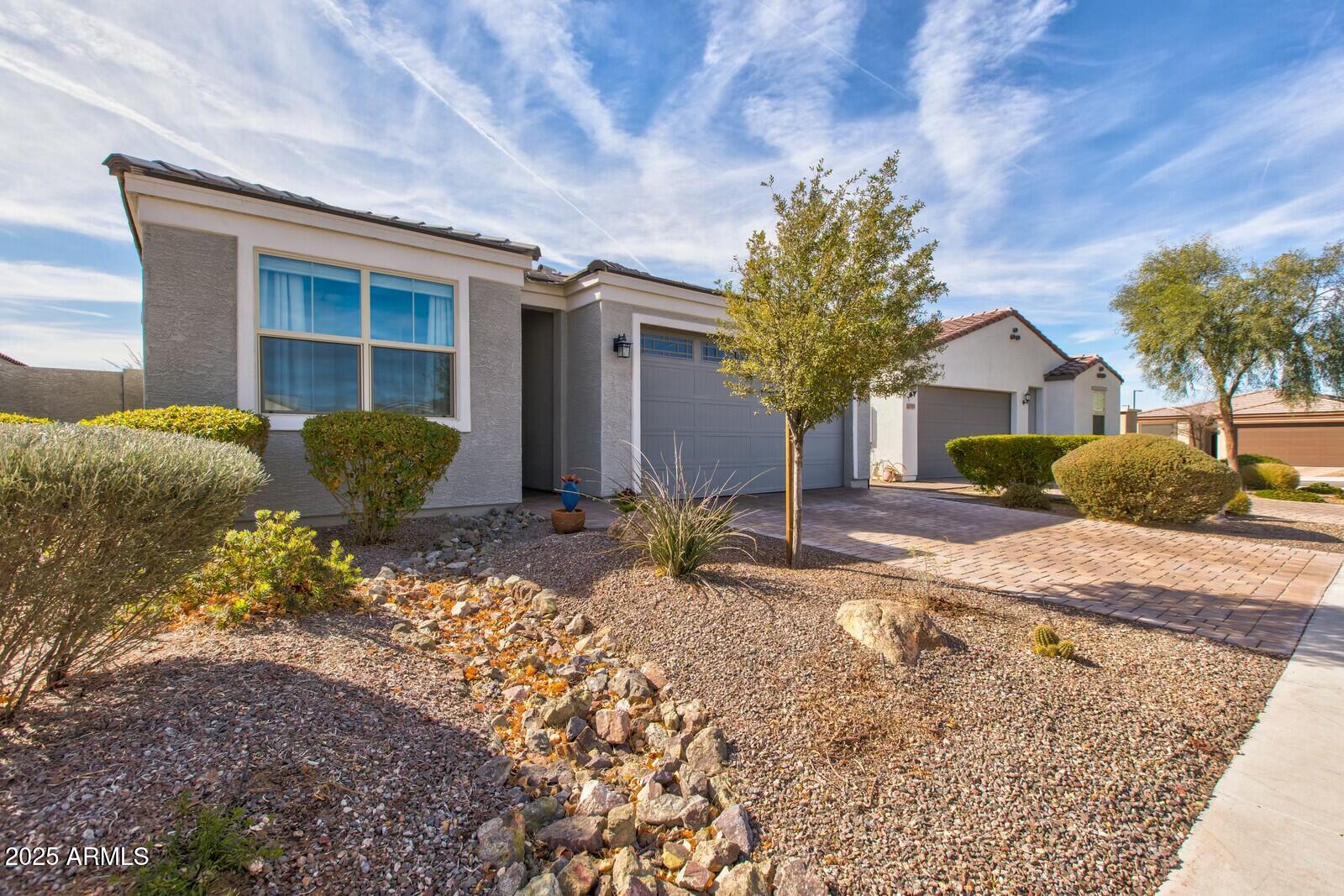 17911 W HIDDENVIEW Drive