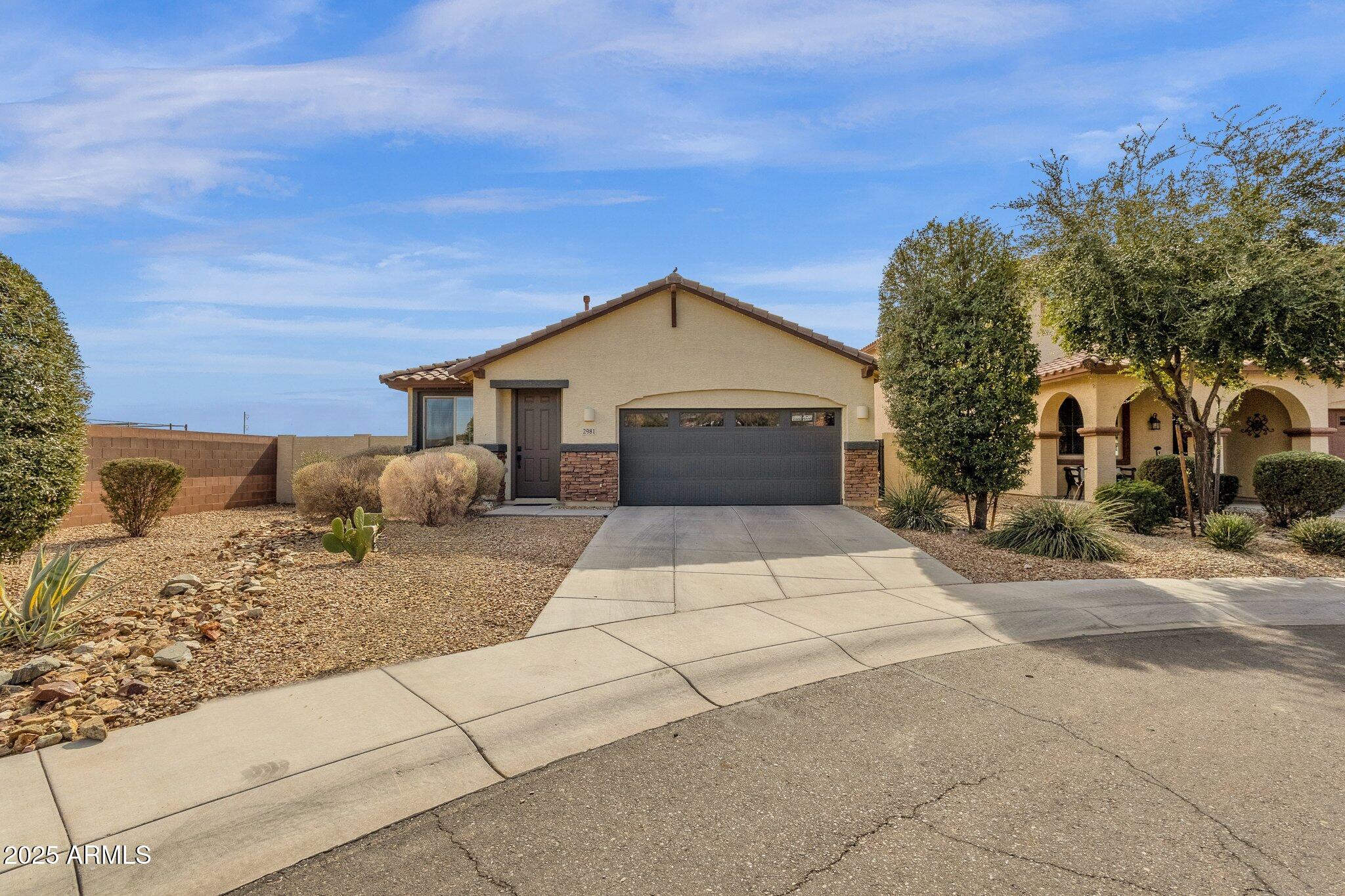 2981 E GLENHAVEN Drive