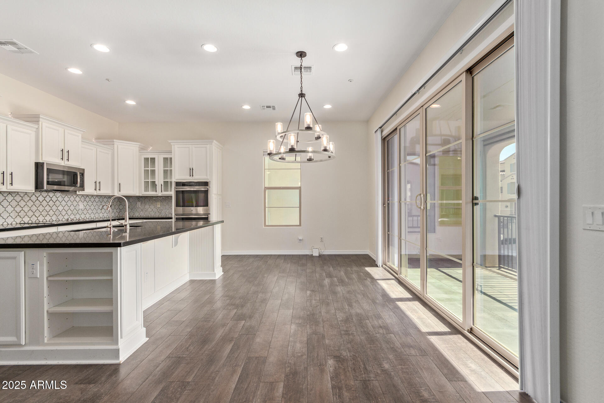 7130 W Linda Lane