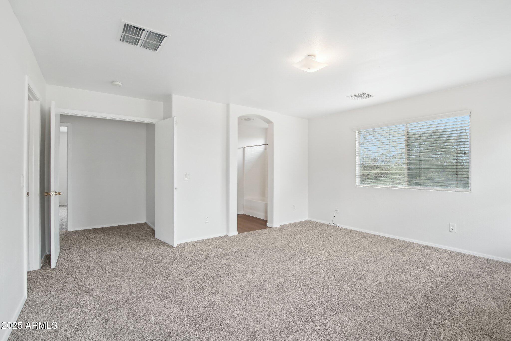 2502 S 90TH Glen